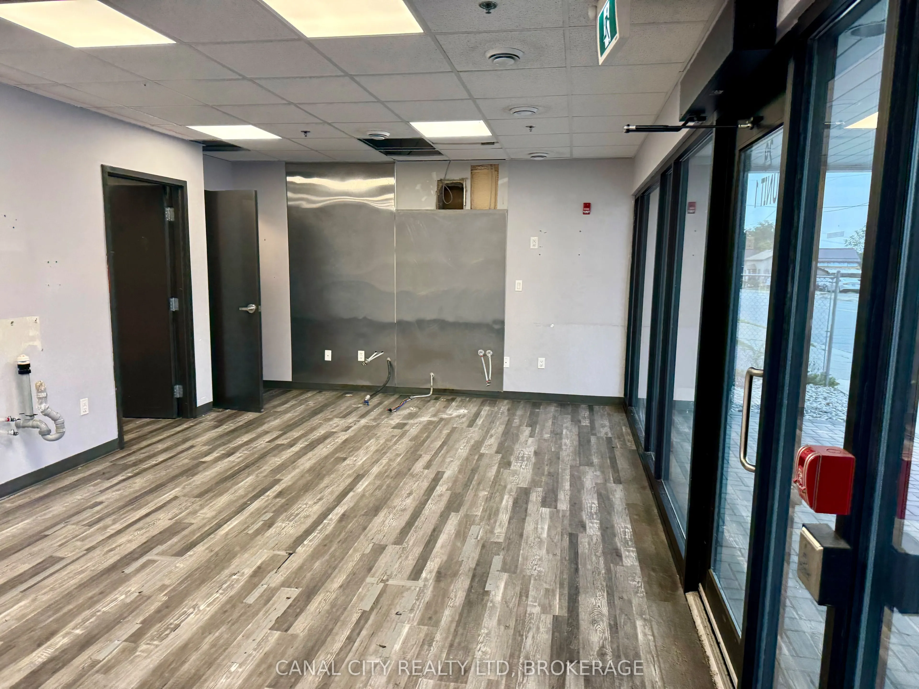 29 Pine Street S #1