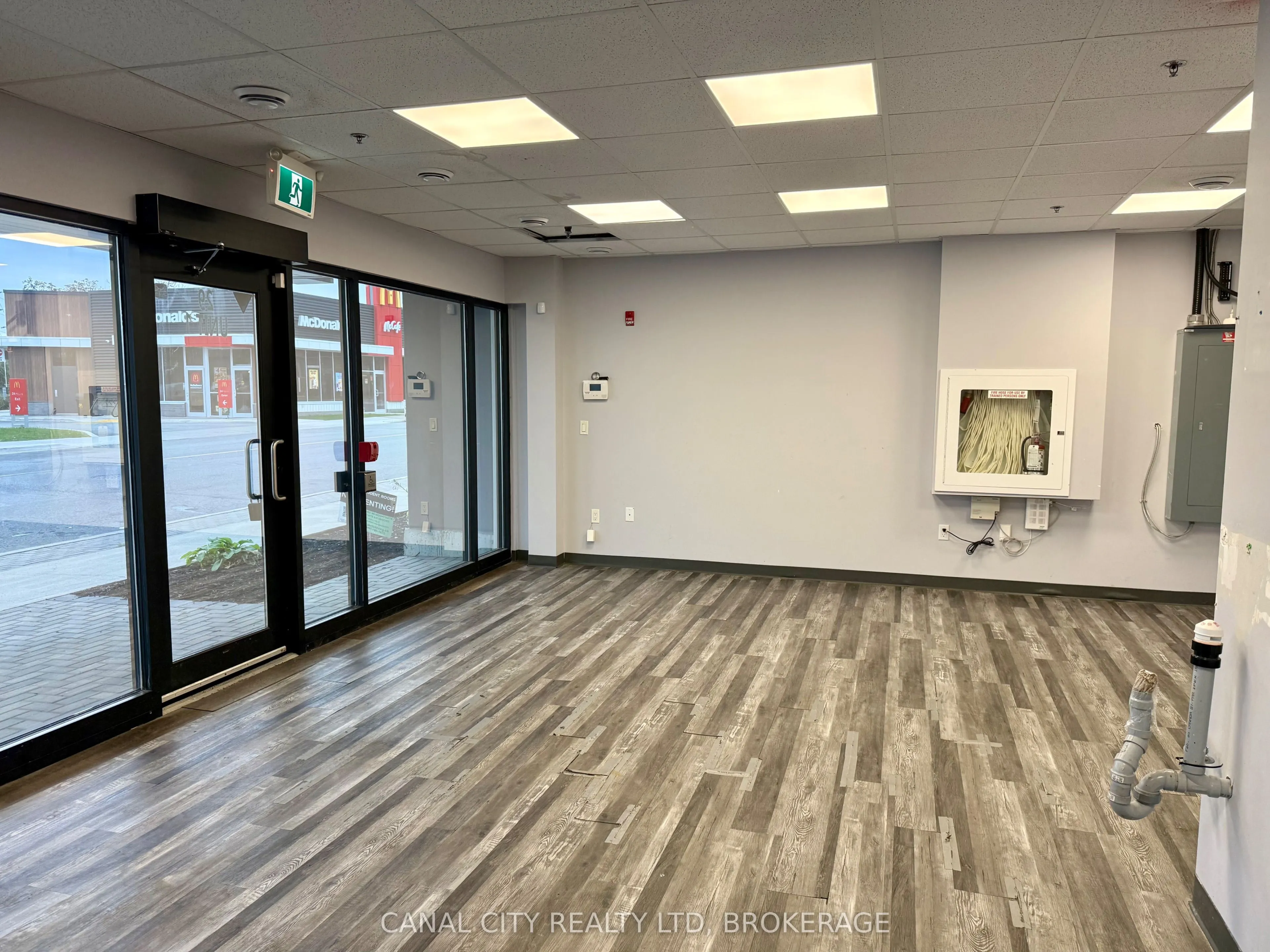 29 Pine Street S #1