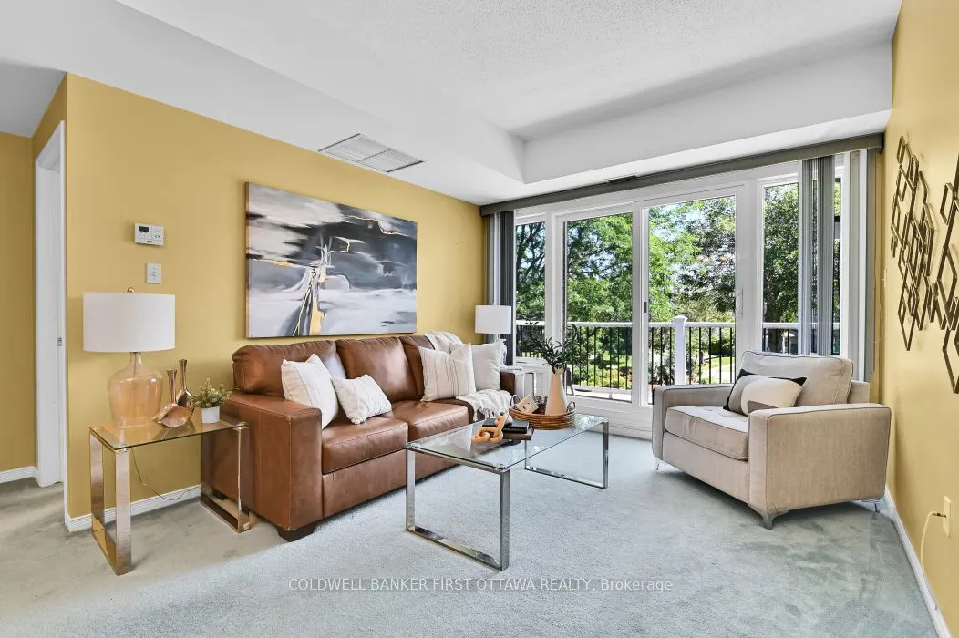 99 Robson Court #11