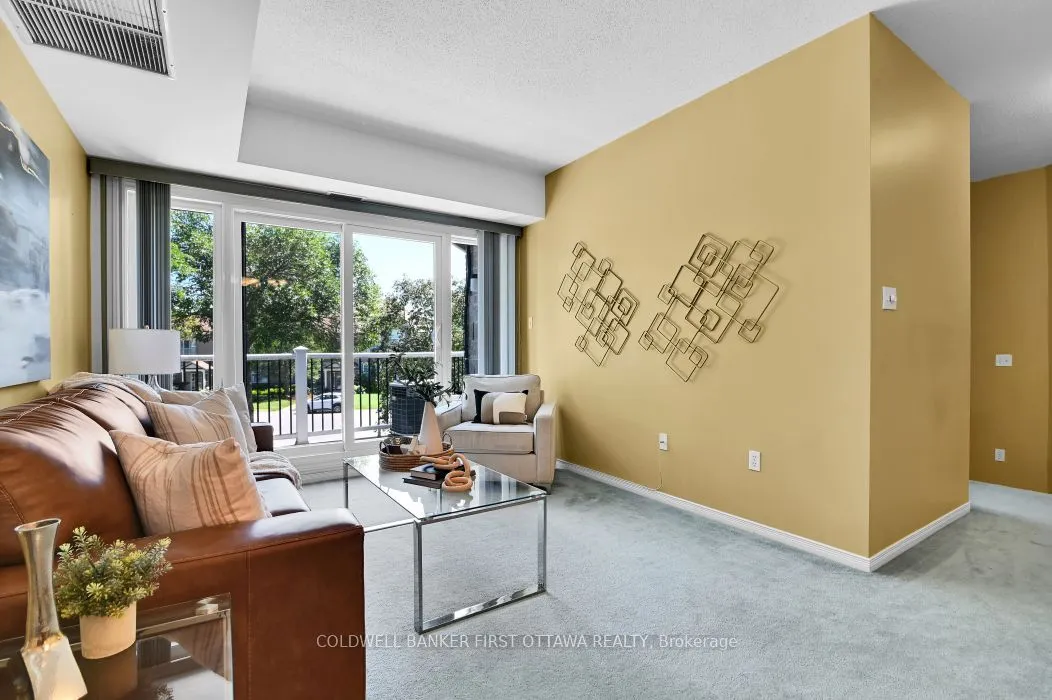 99 Robson Court #11