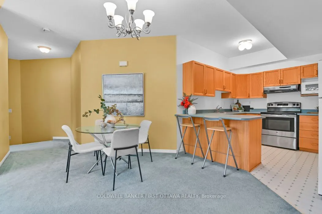 99 Robson Court #11
