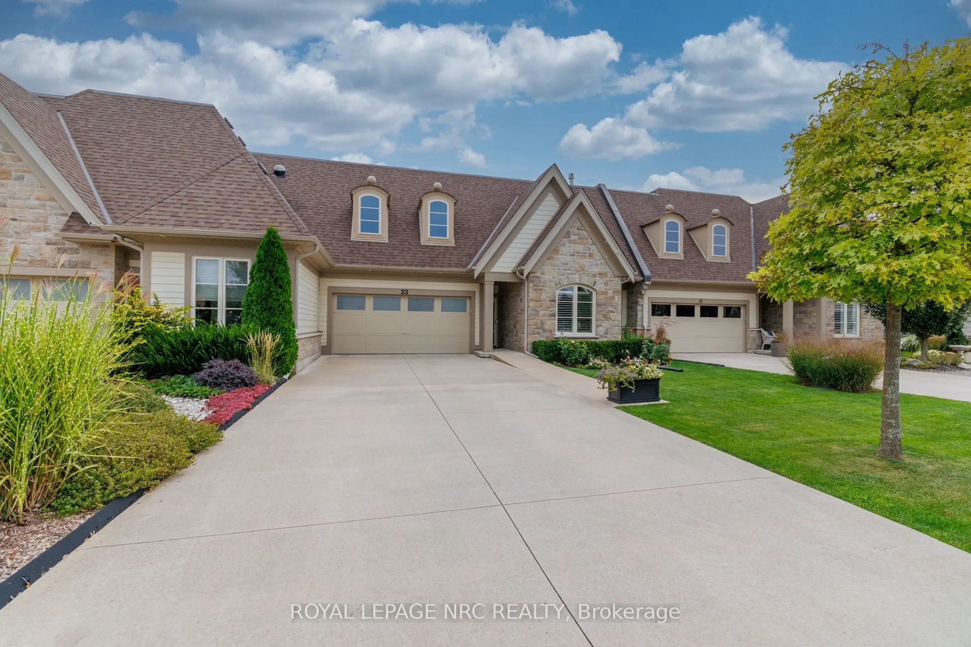 23 Francesco Crescent