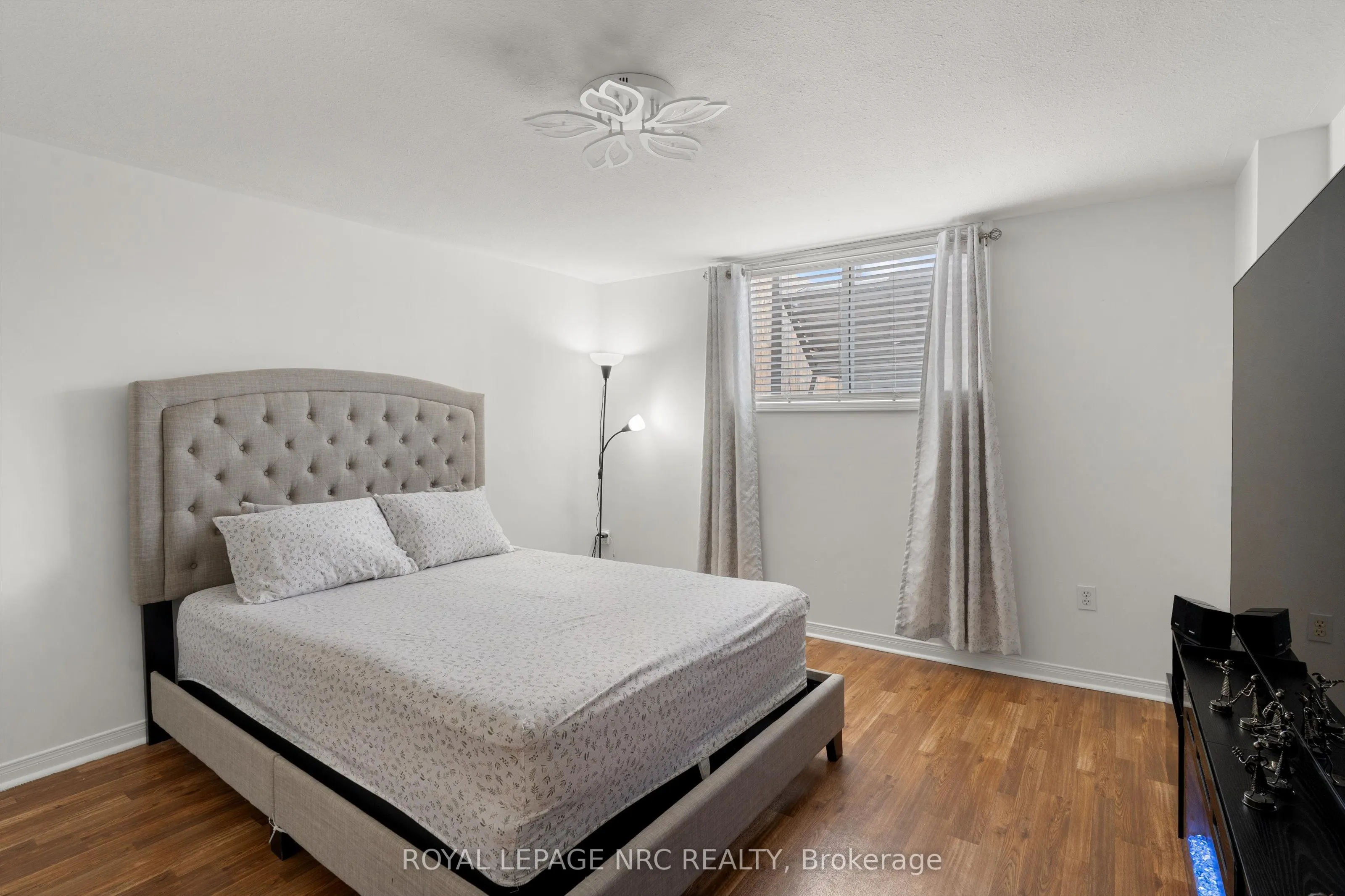 147 St Lawrence Drive