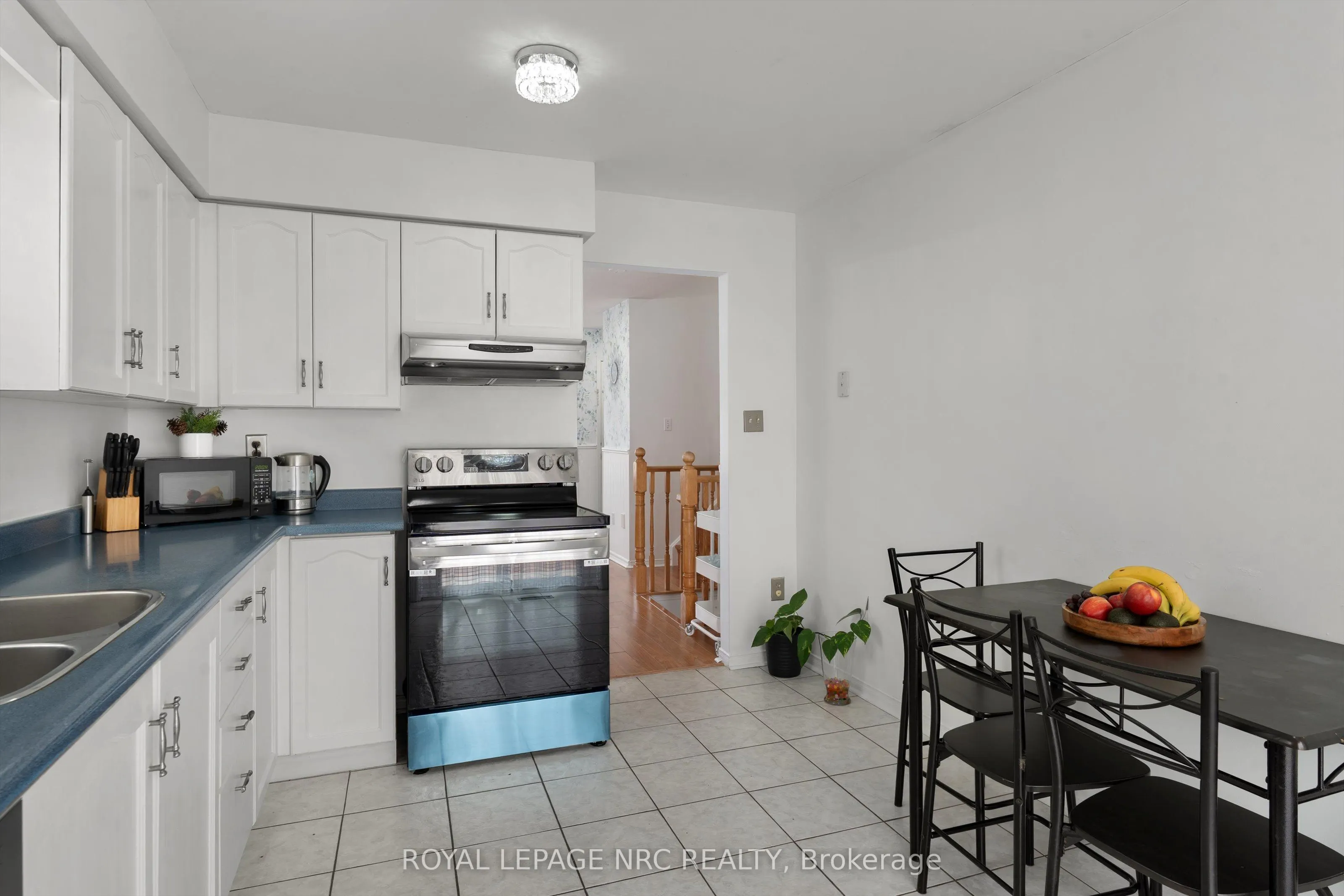 147 St Lawrence Drive