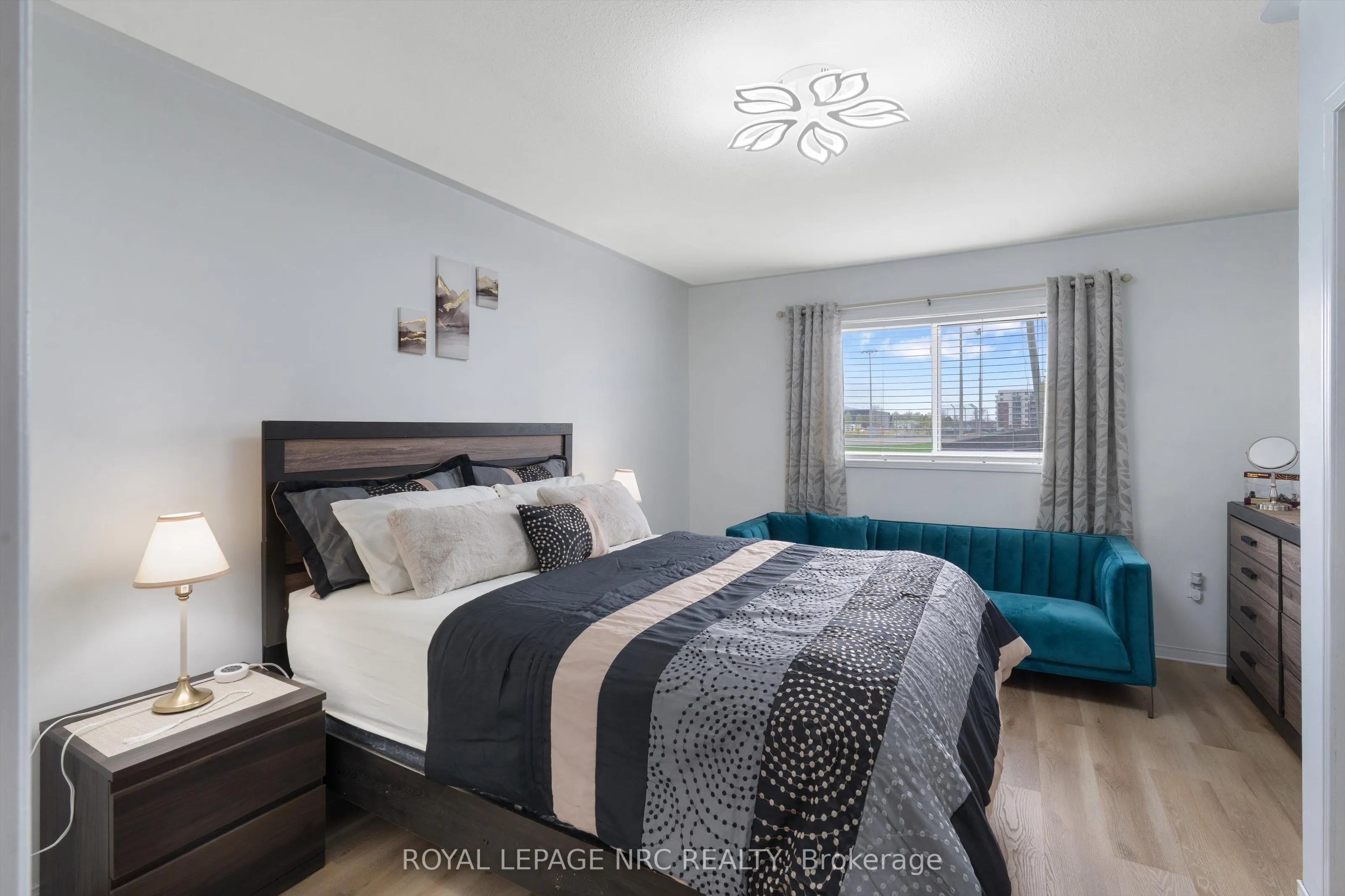 147 St Lawrence Drive