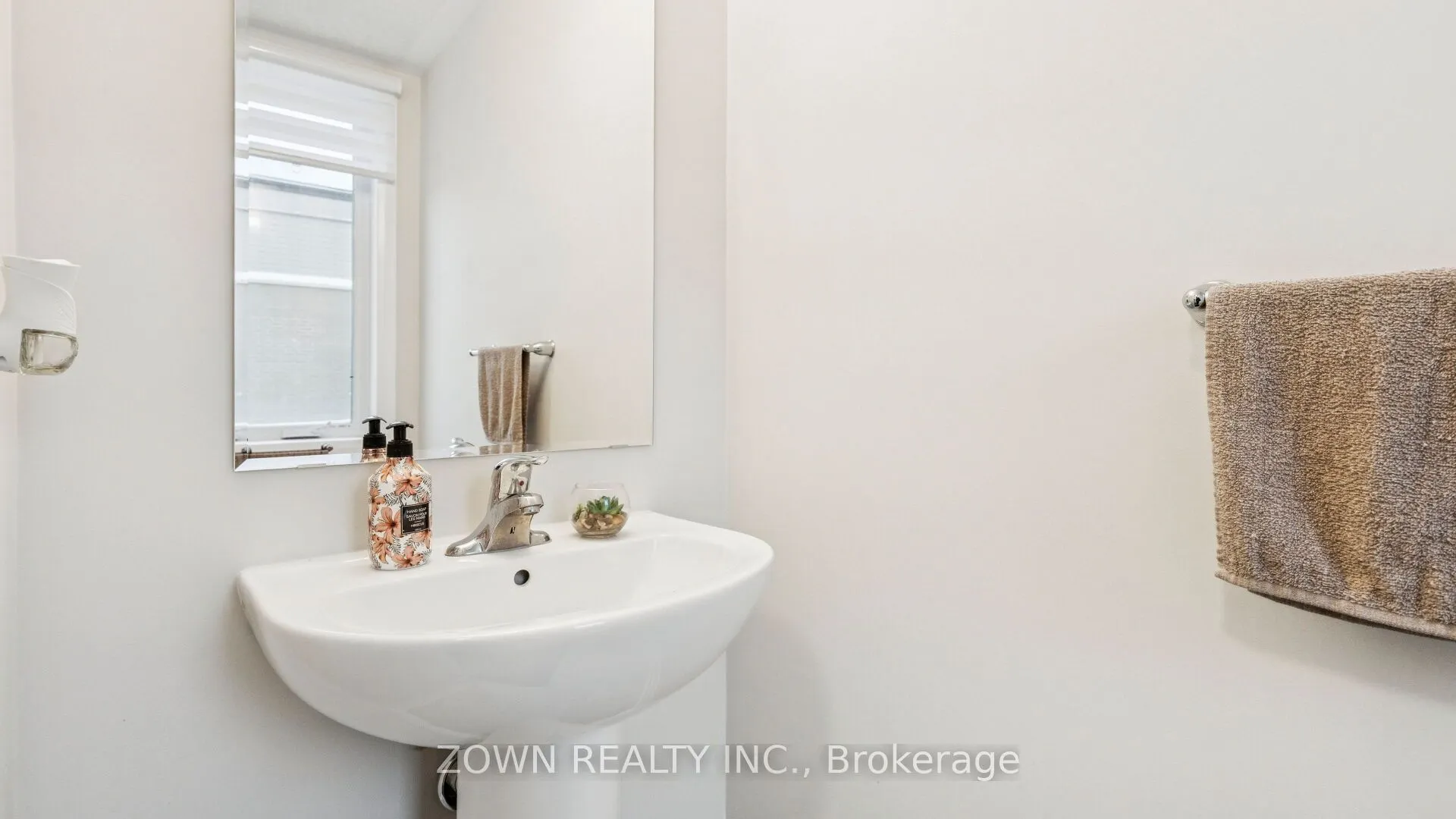 25 Isherwood Avenue #A3