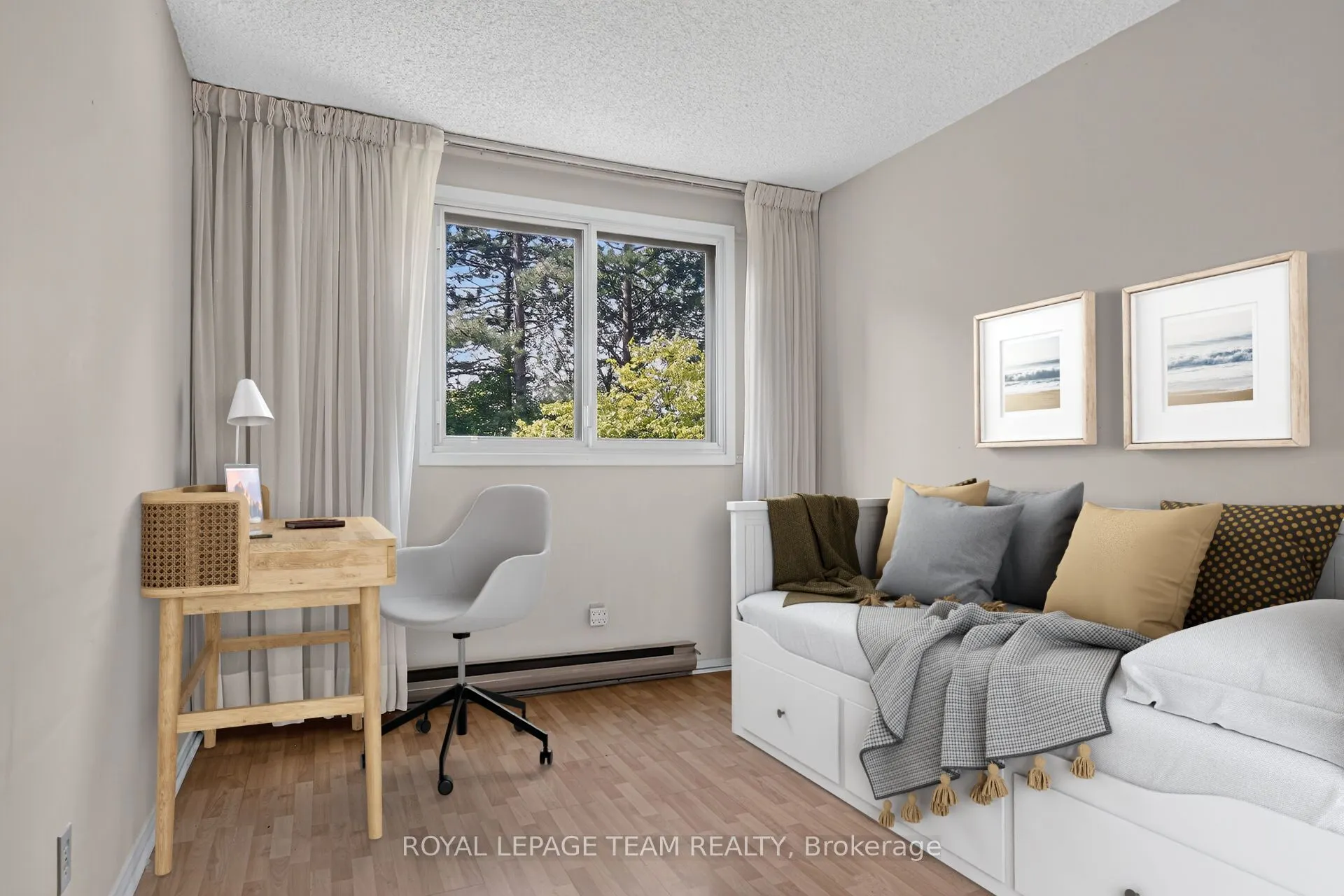 1195 Richmond Road #202