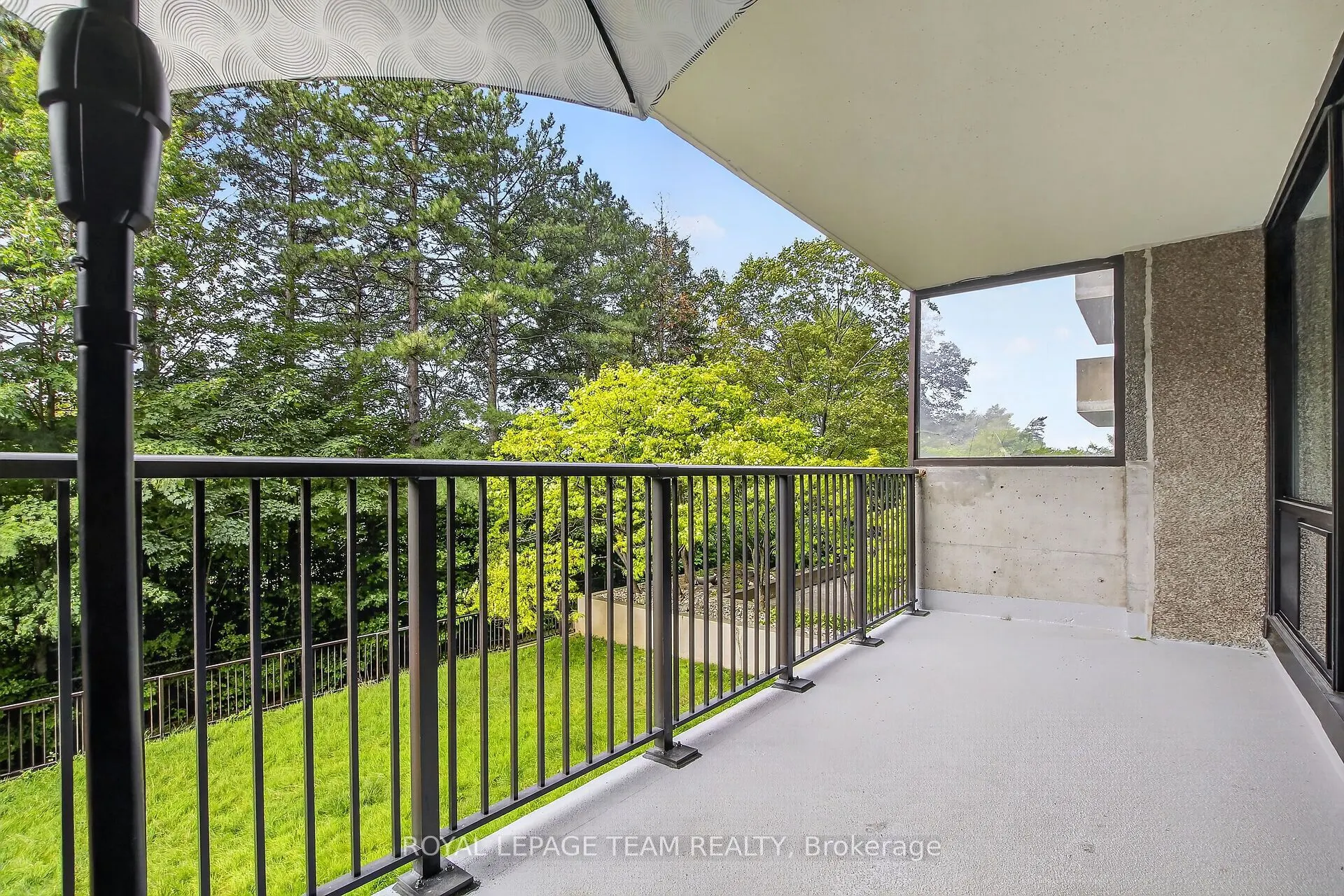 1195 Richmond Road #202