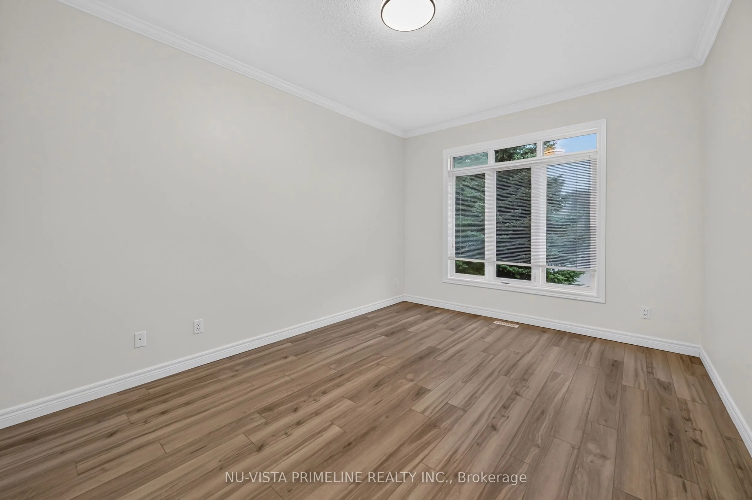 349 Chambers Avenue #6