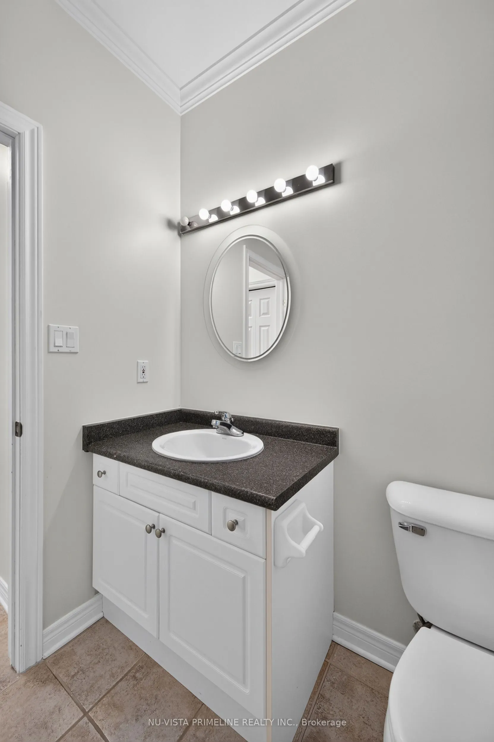 349 Chambers Avenue #6