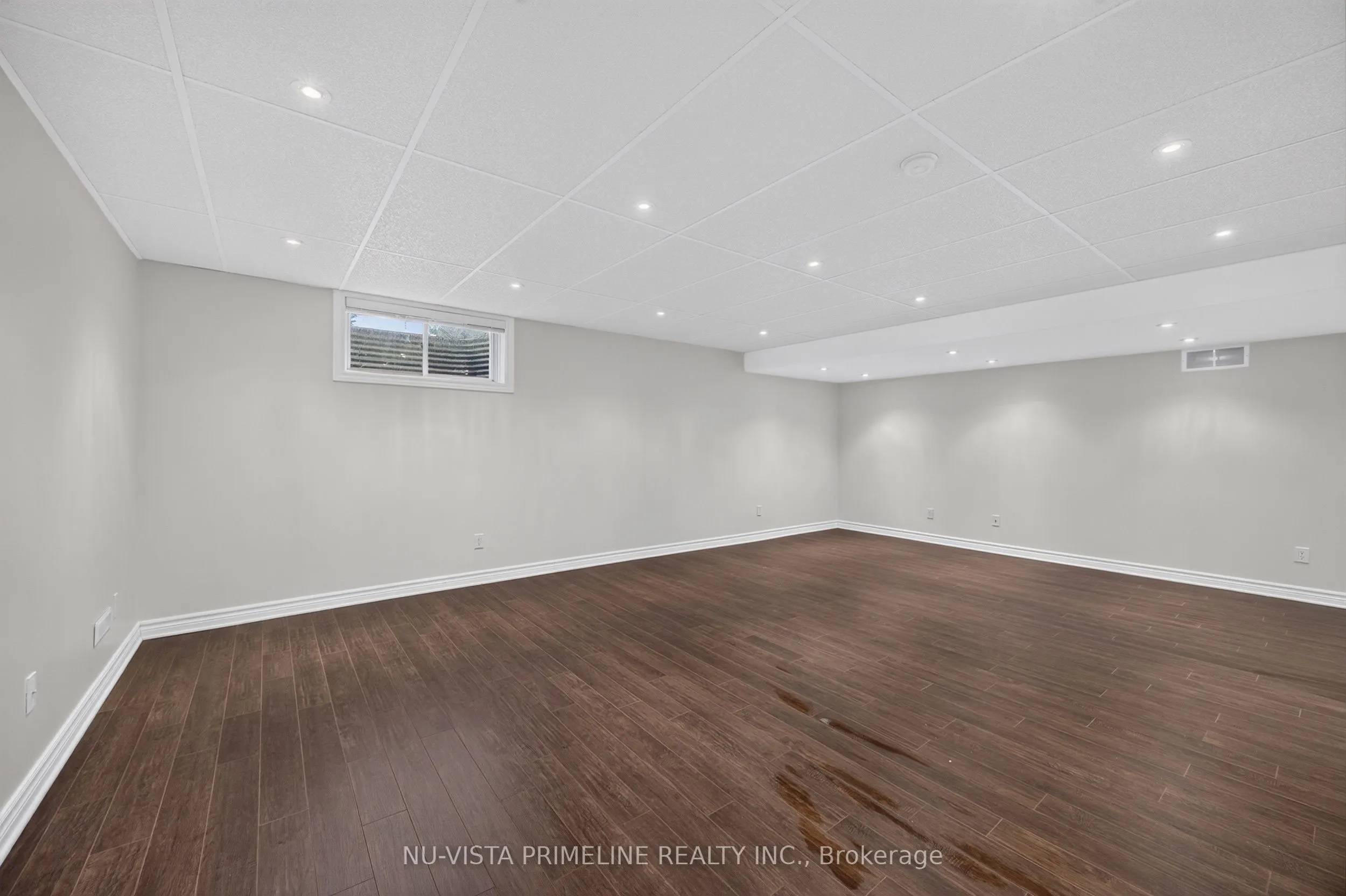 349 Chambers Avenue #6