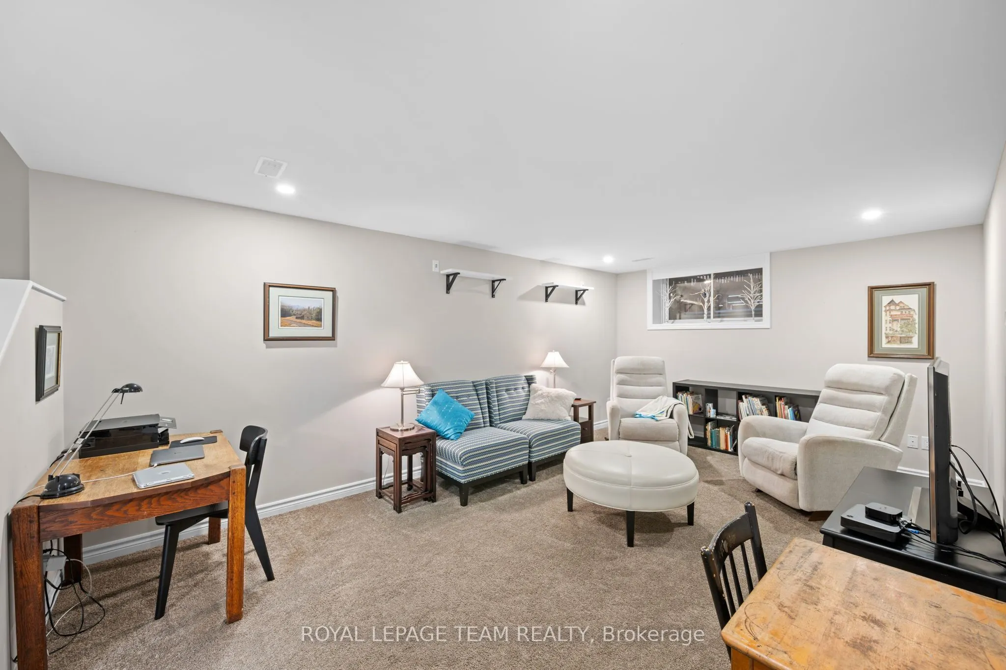 249 Kimpton Drive