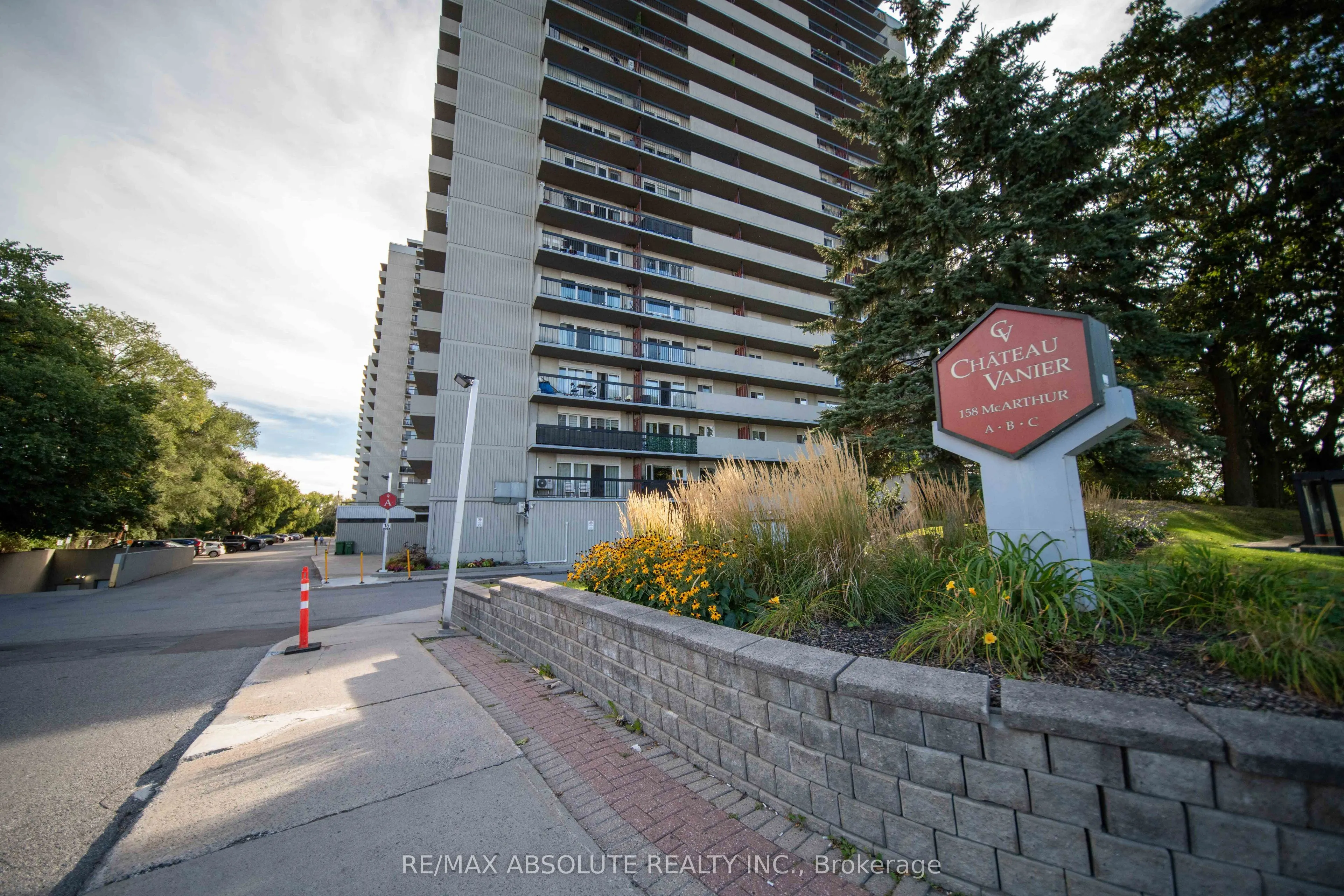 158 A Mcarthur Ave Avenue #510