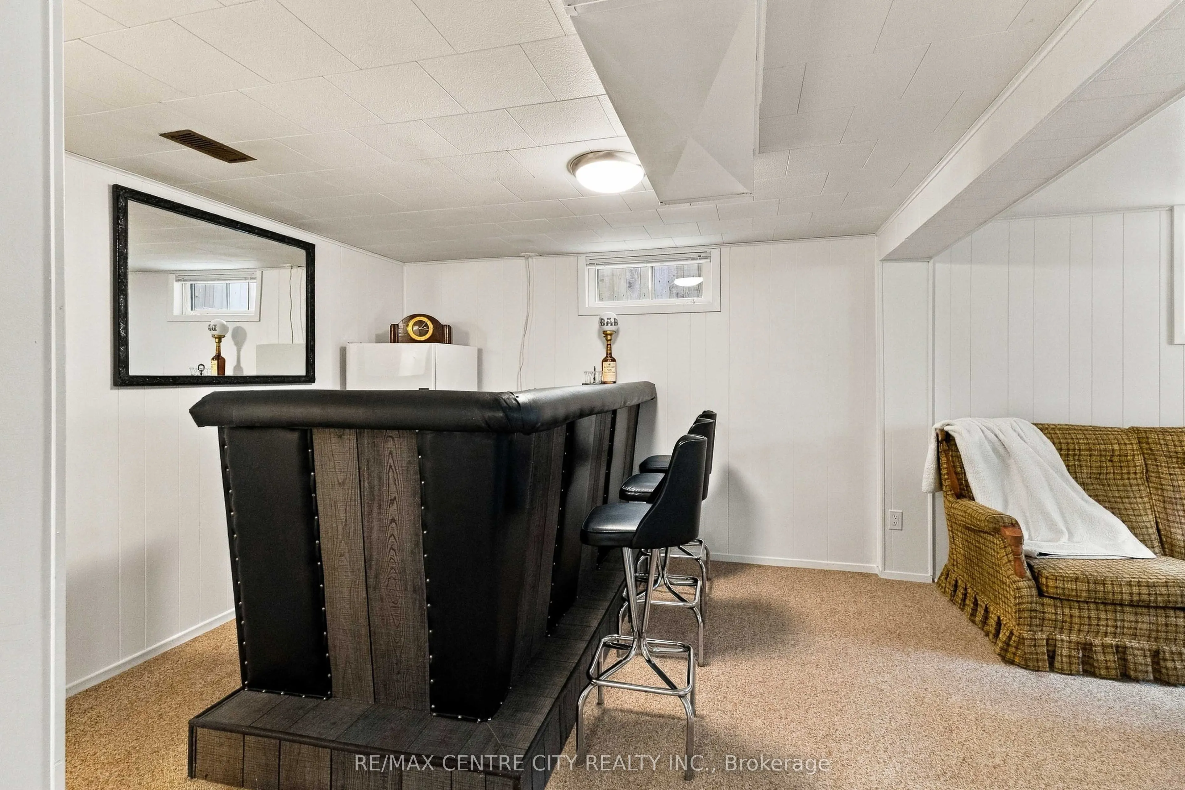 1006 Apache Road