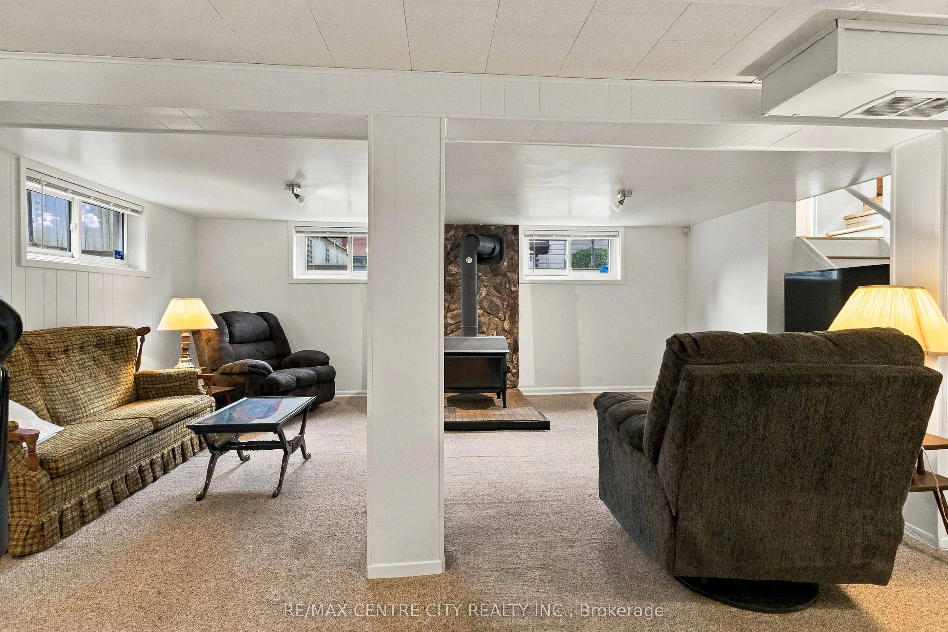 1006 Apache Road