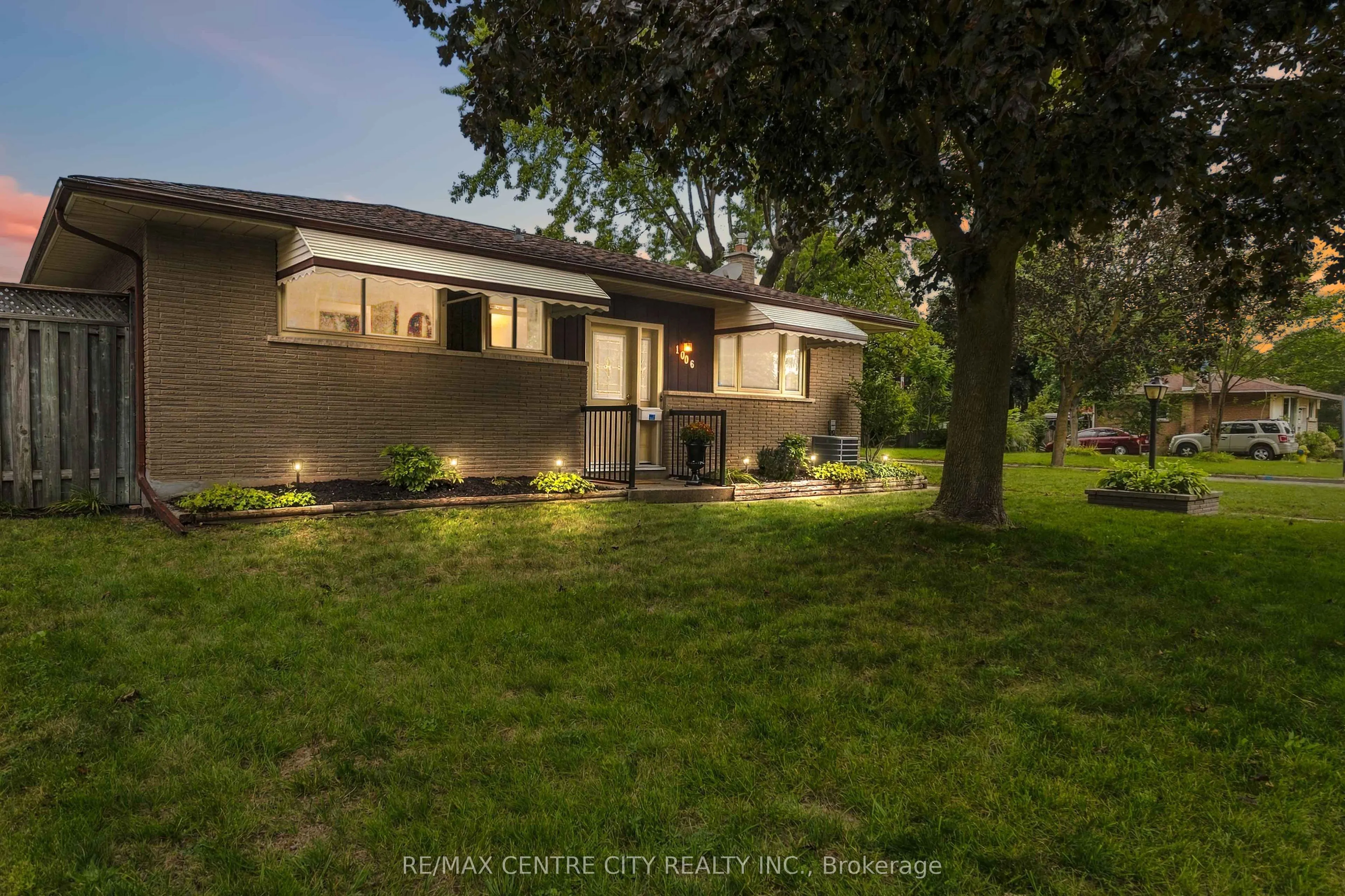1006 Apache Road