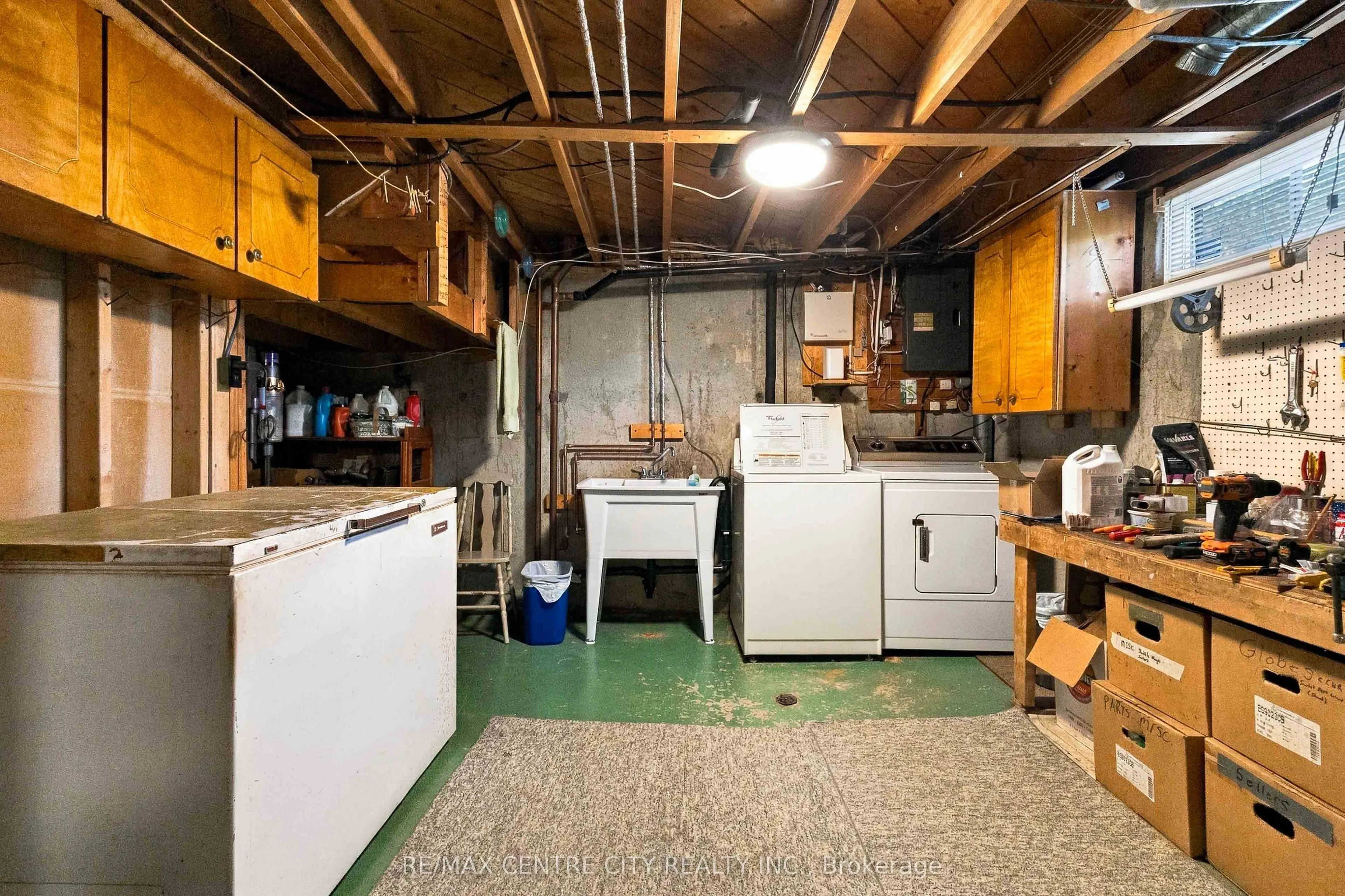 1006 Apache Road