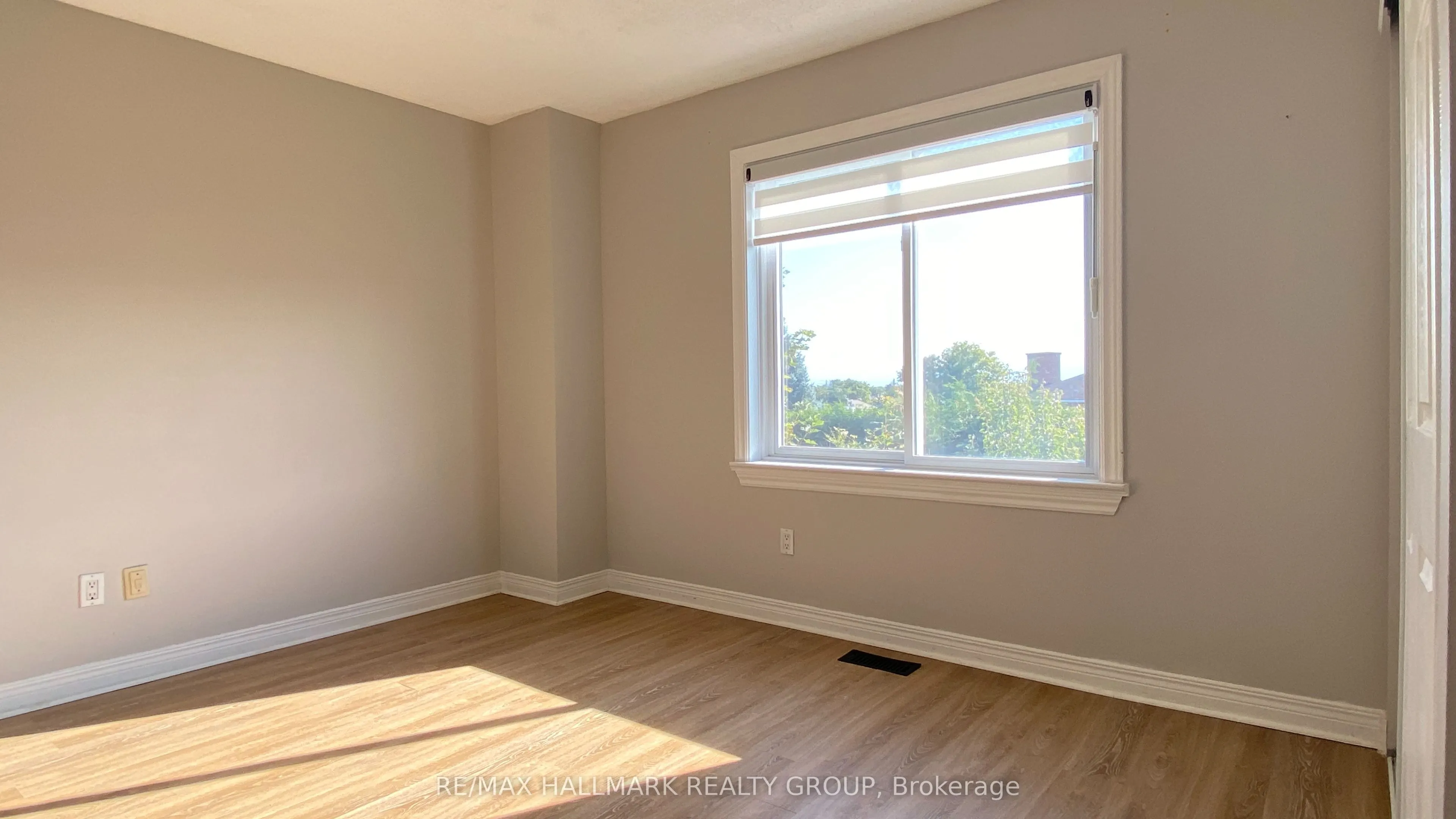 128 GRENADIER Way