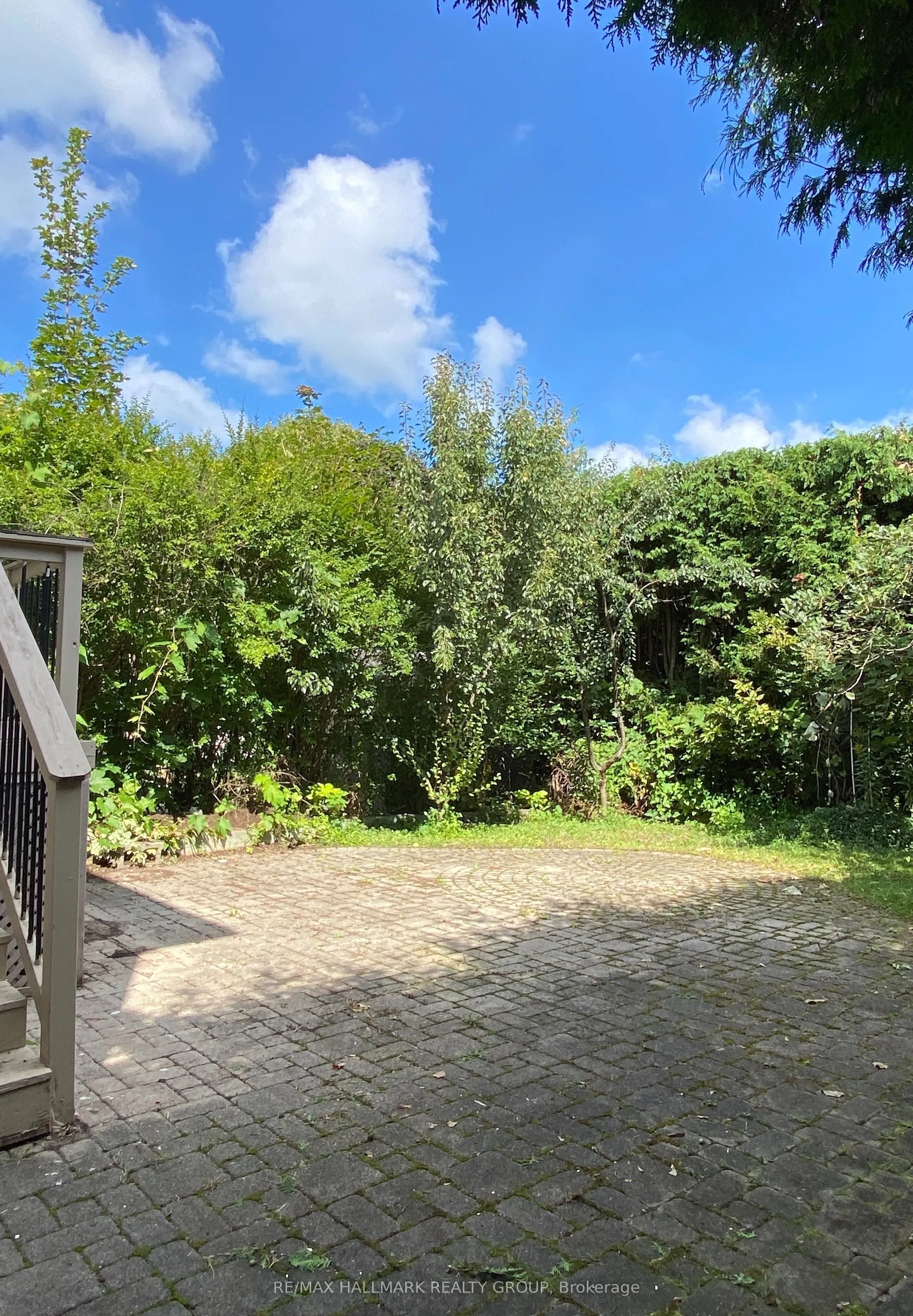 128 GRENADIER Way