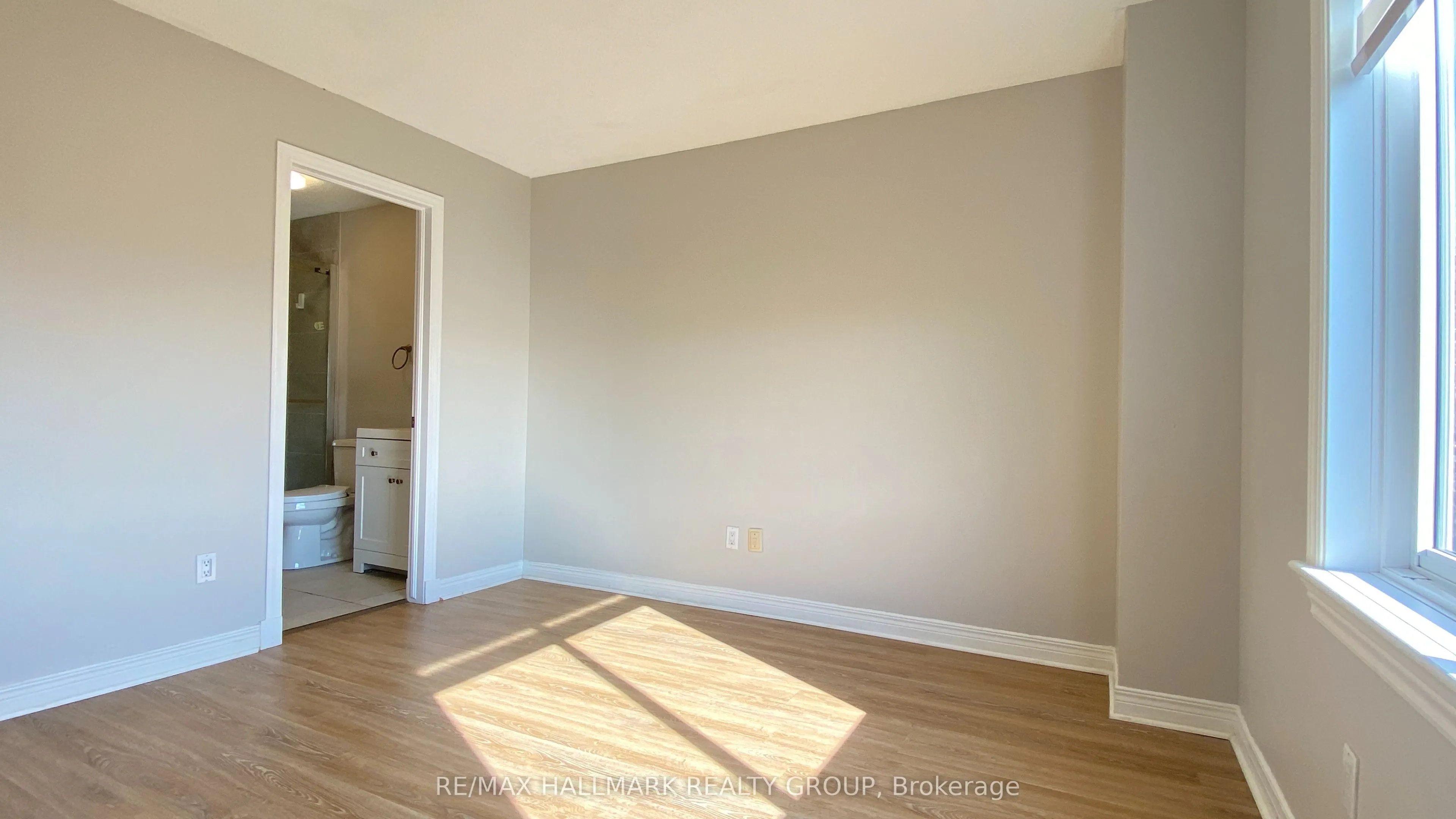 128 GRENADIER Way