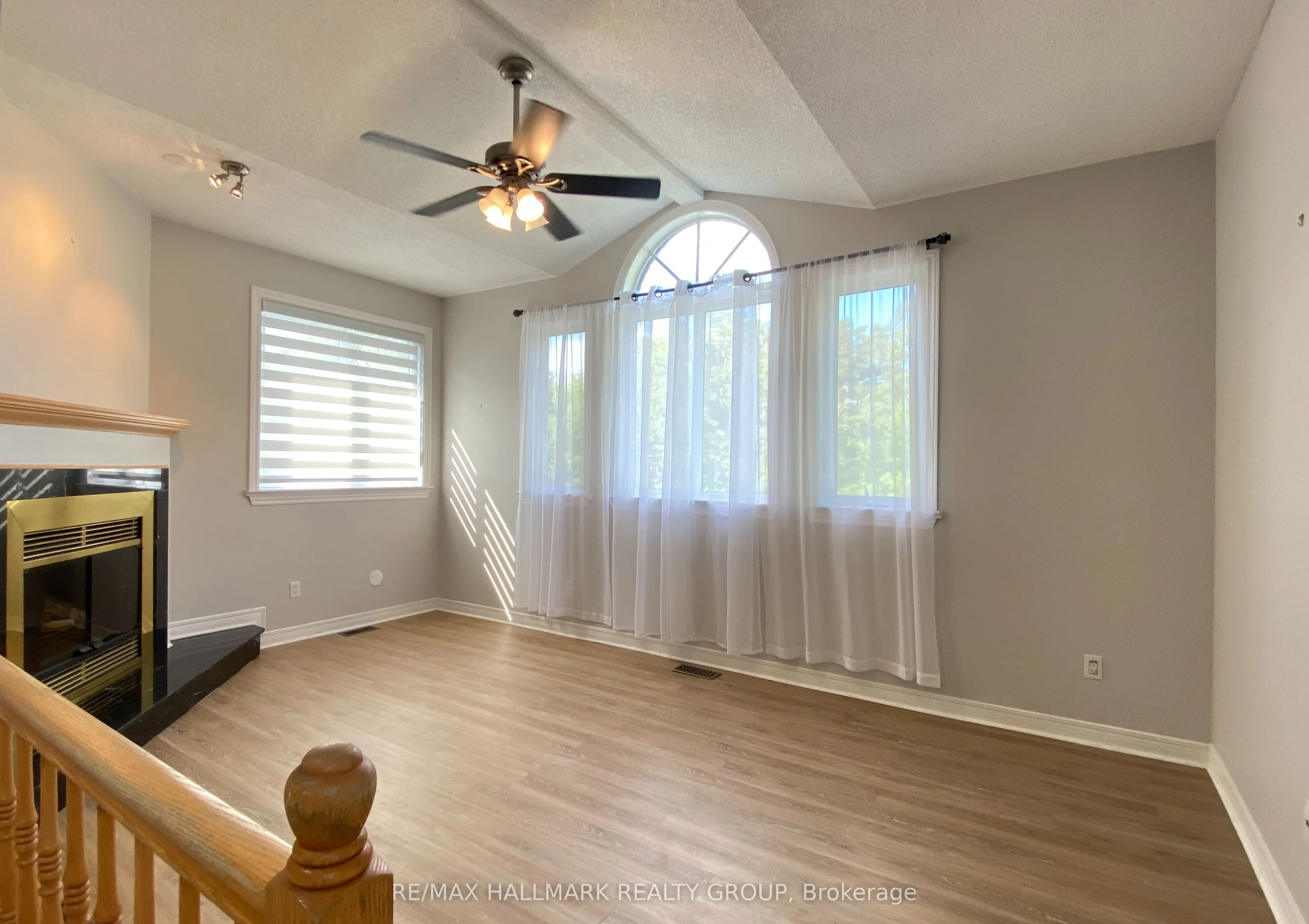 128 GRENADIER Way