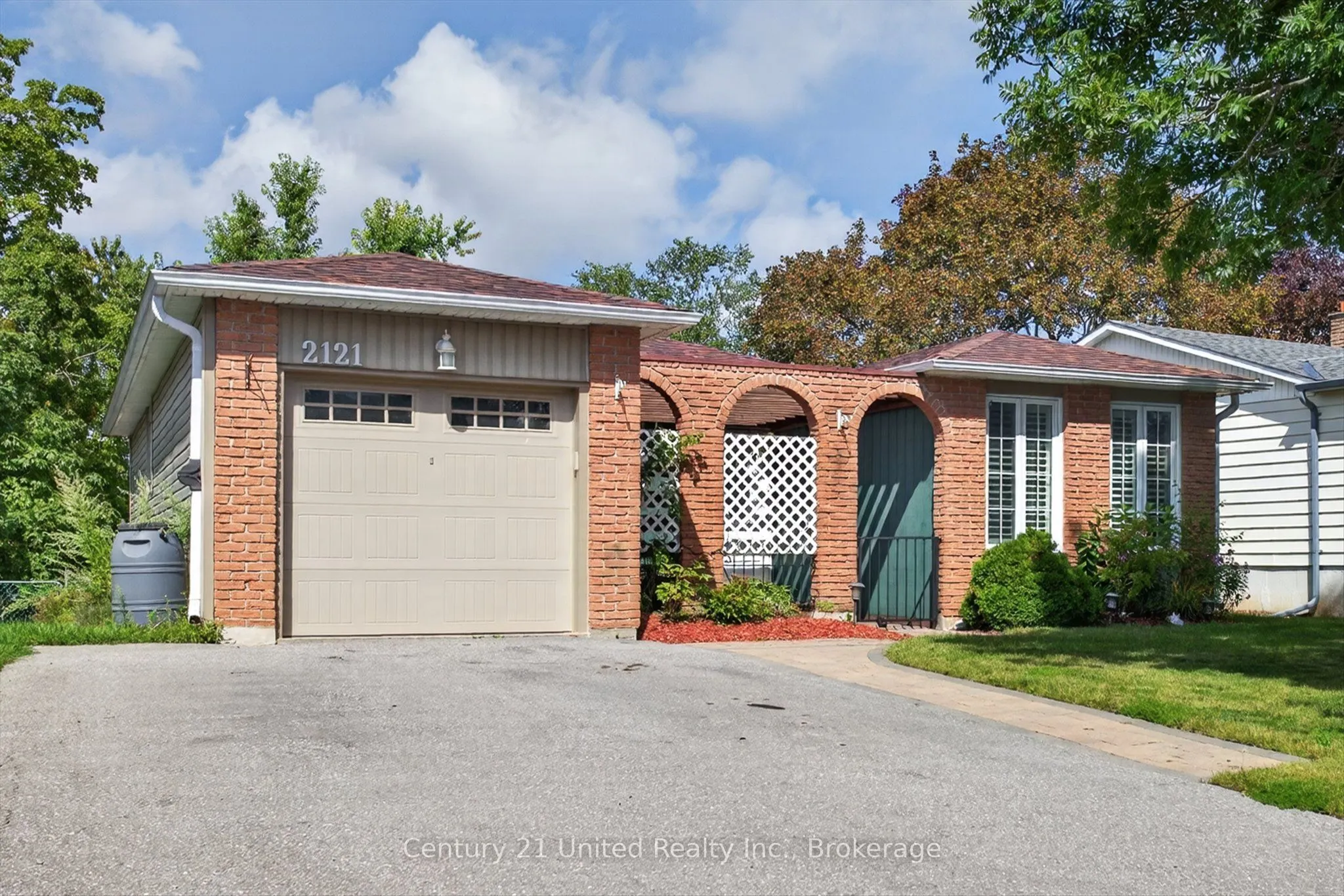 2121 Meadowview Road