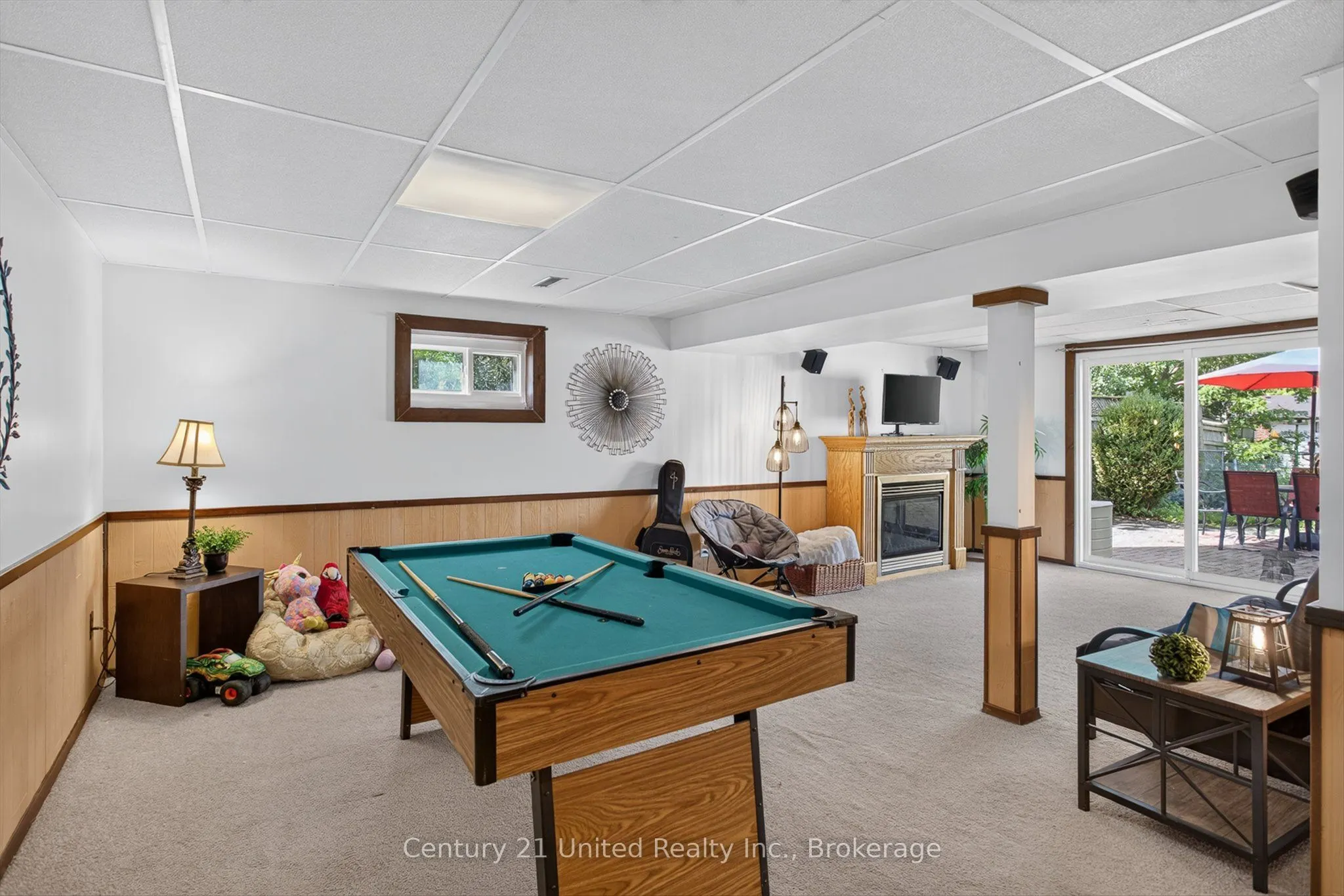 2121 Meadowview Road