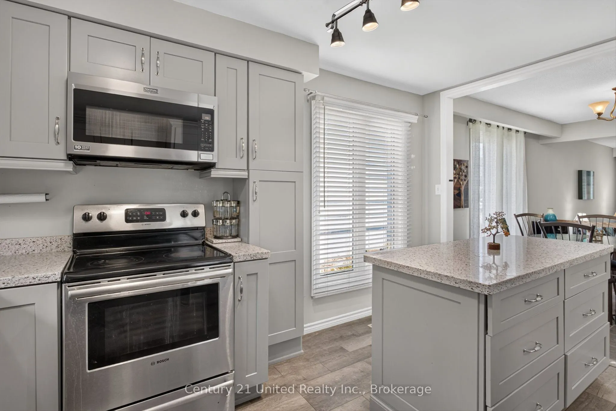 2121 Meadowview Road