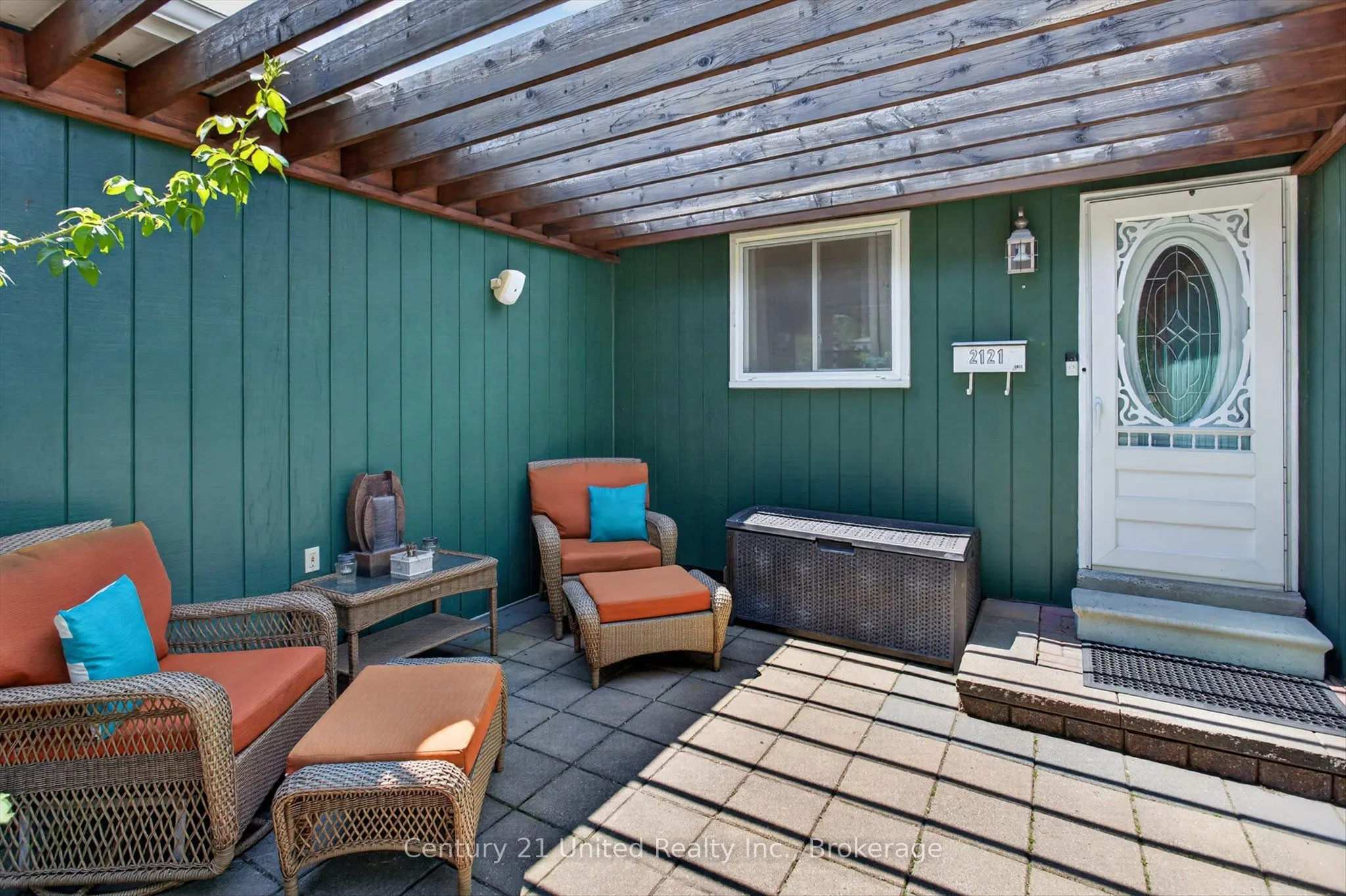 2121 Meadowview Road