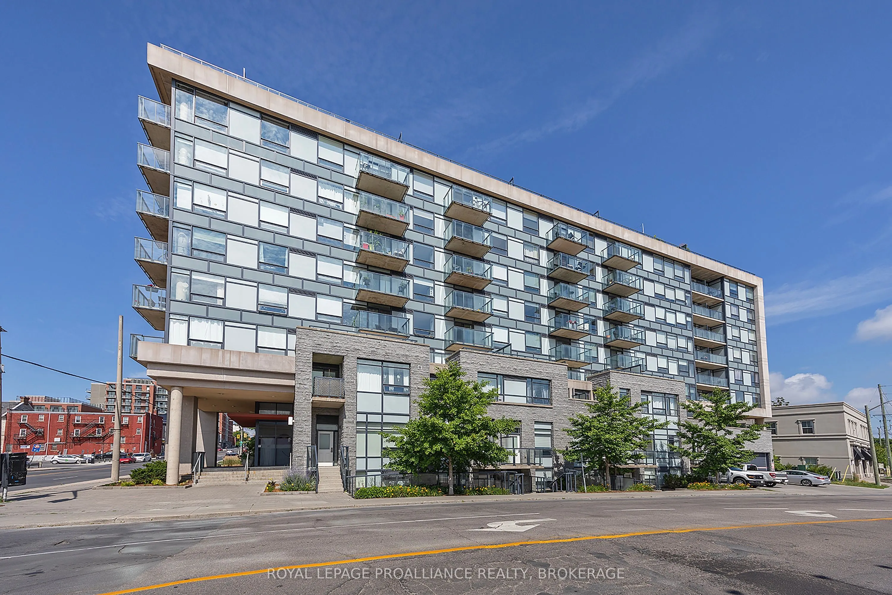 121 Queen Street #501