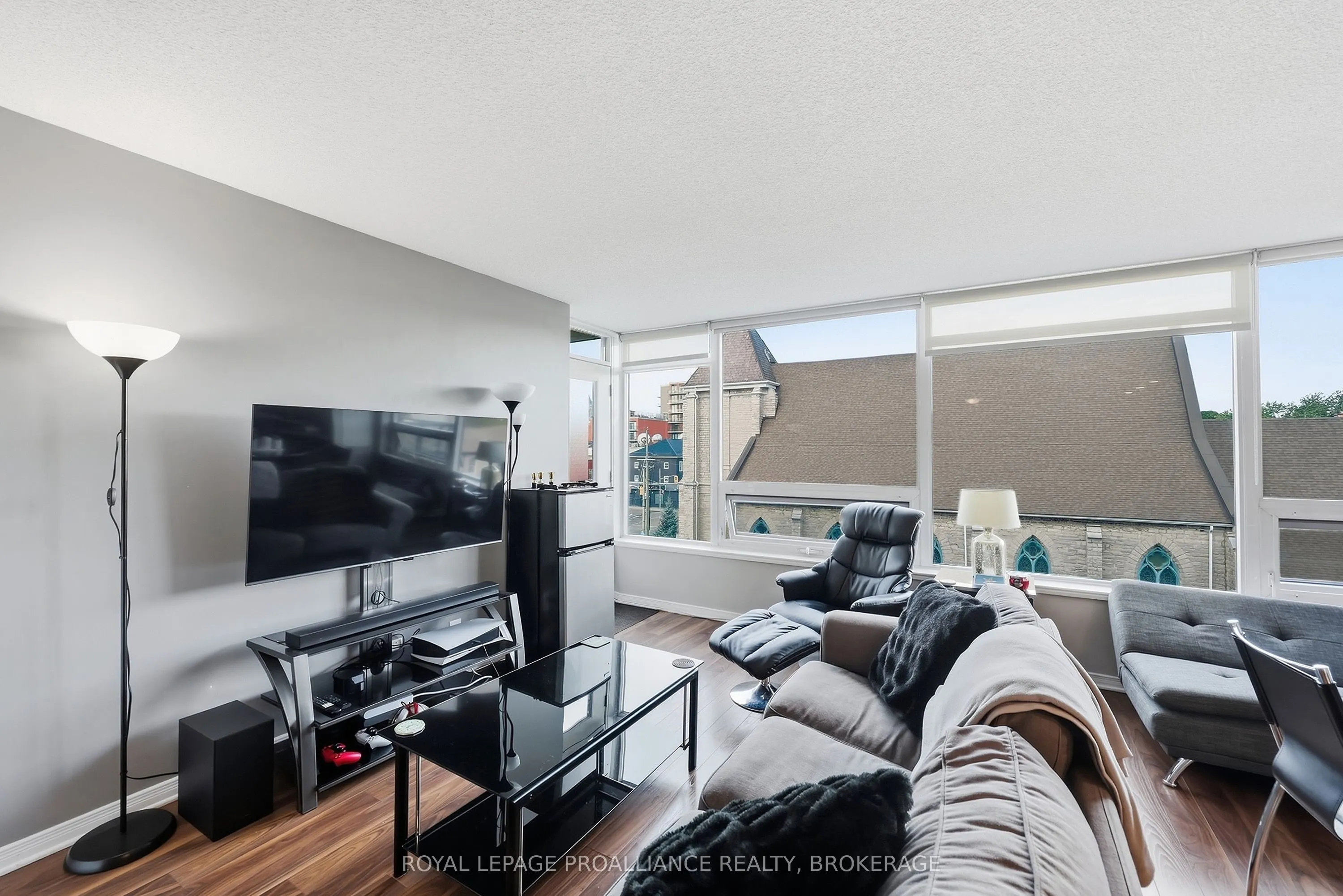 121 Queen Street #501