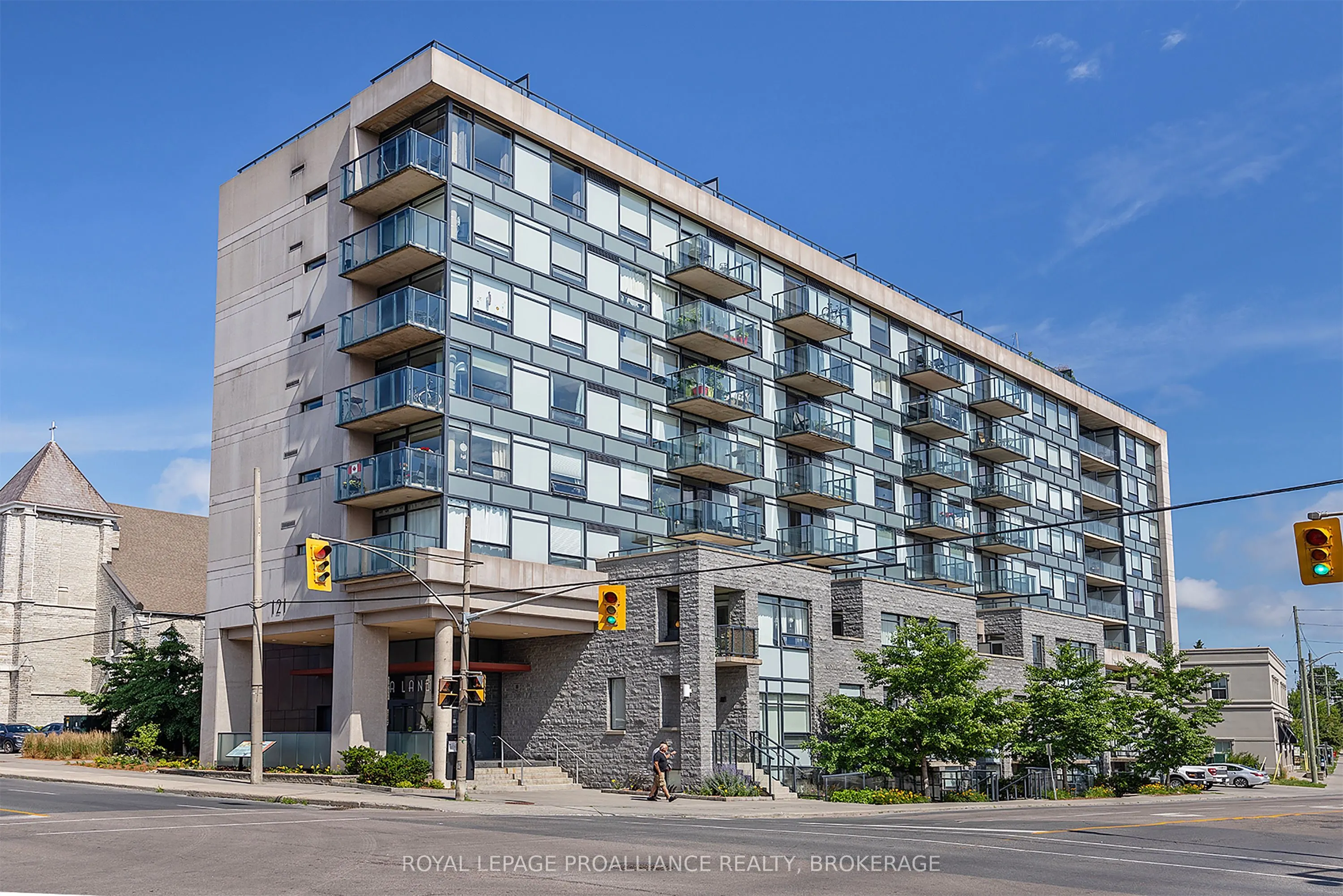 121 Queen Street #501