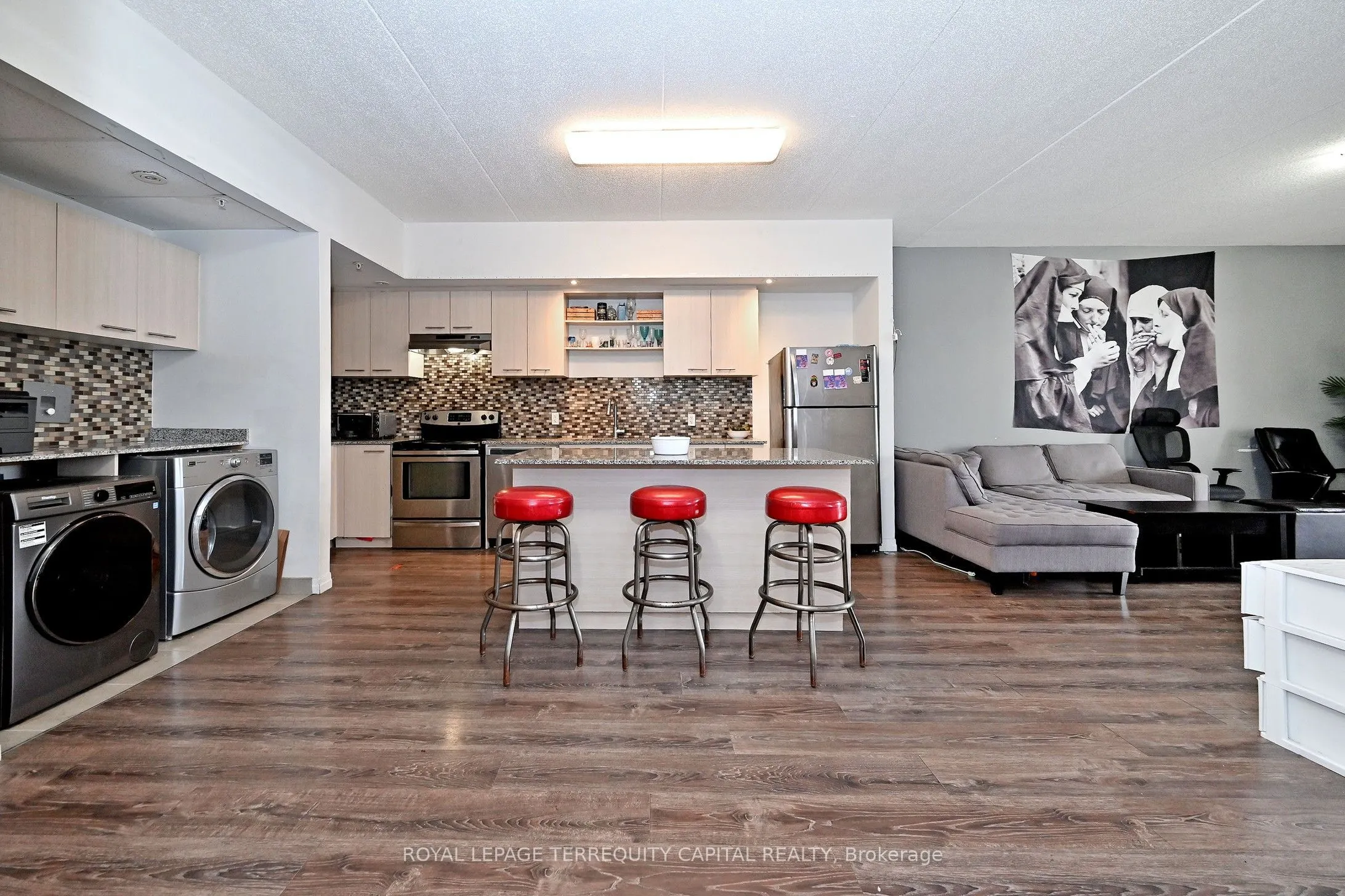 8 Hickory Street #803