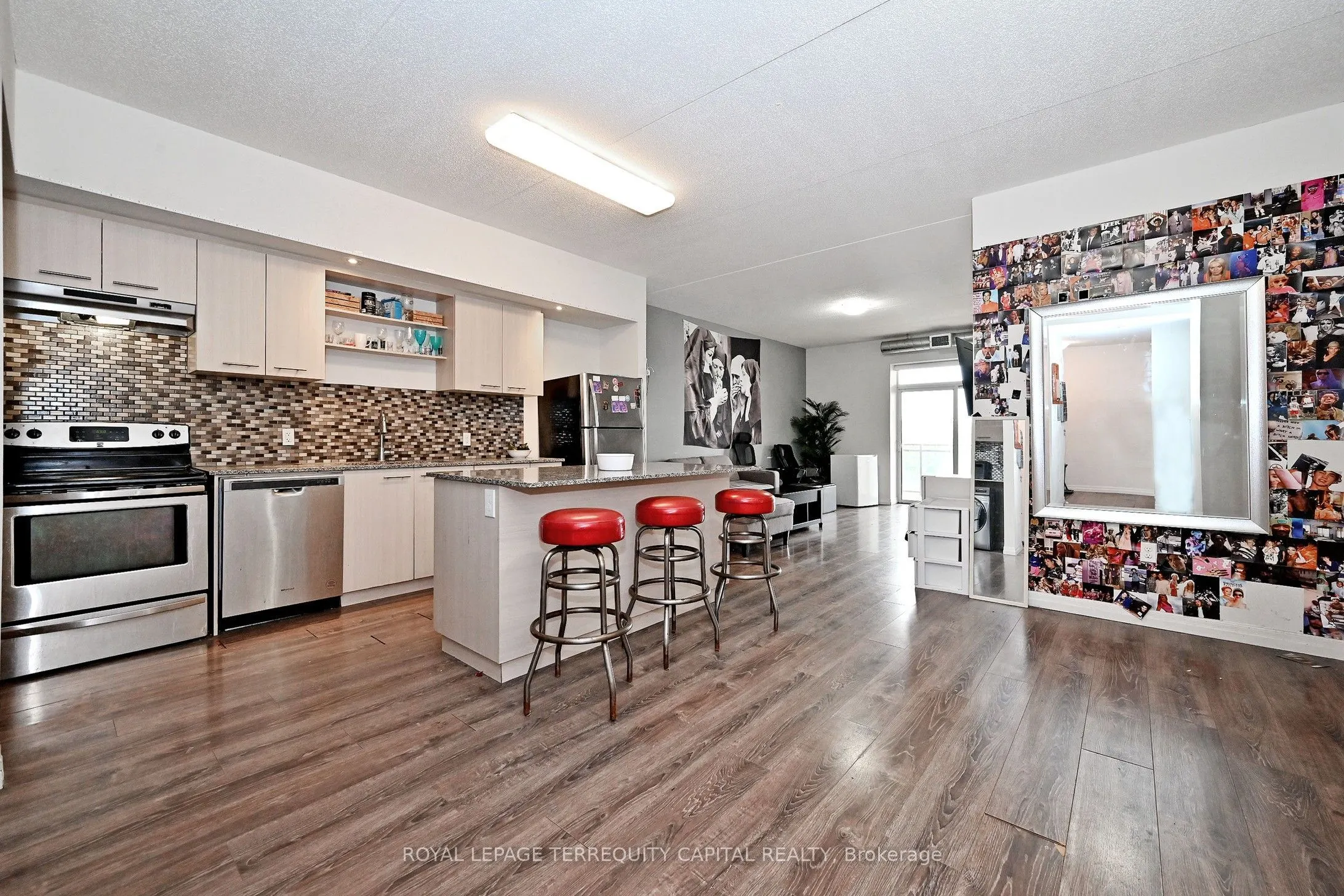 8 Hickory Street #803