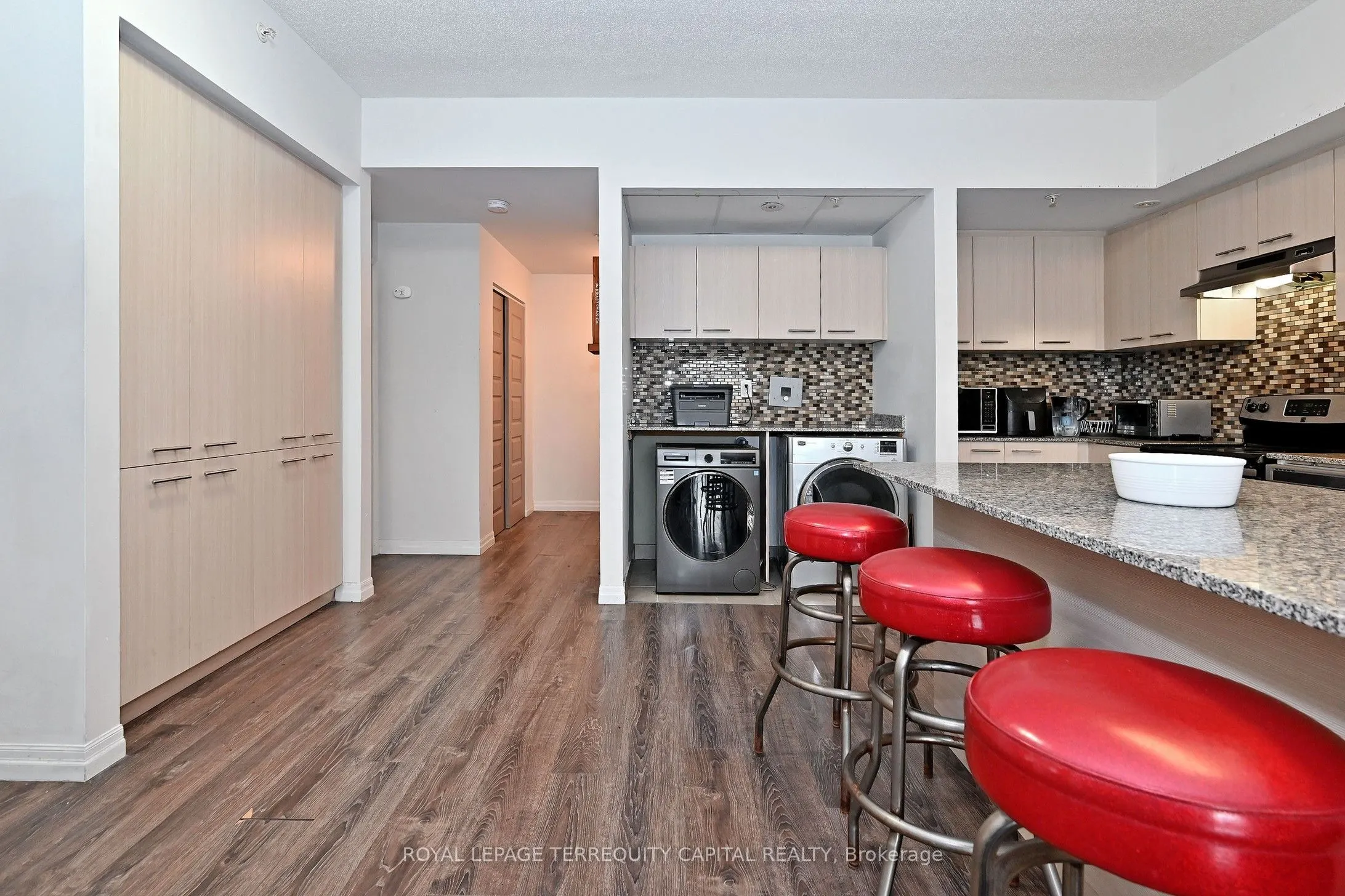 8 Hickory Street #803