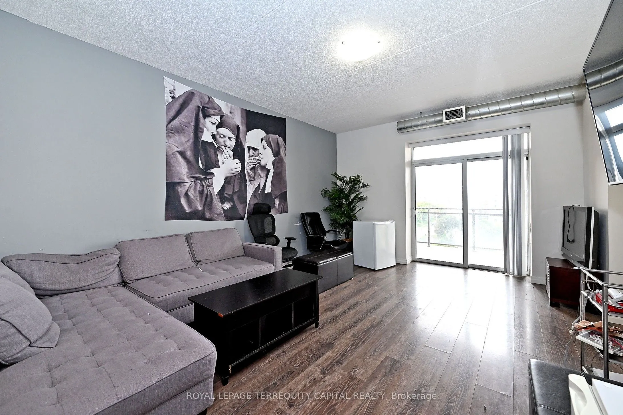 8 Hickory Street #803
