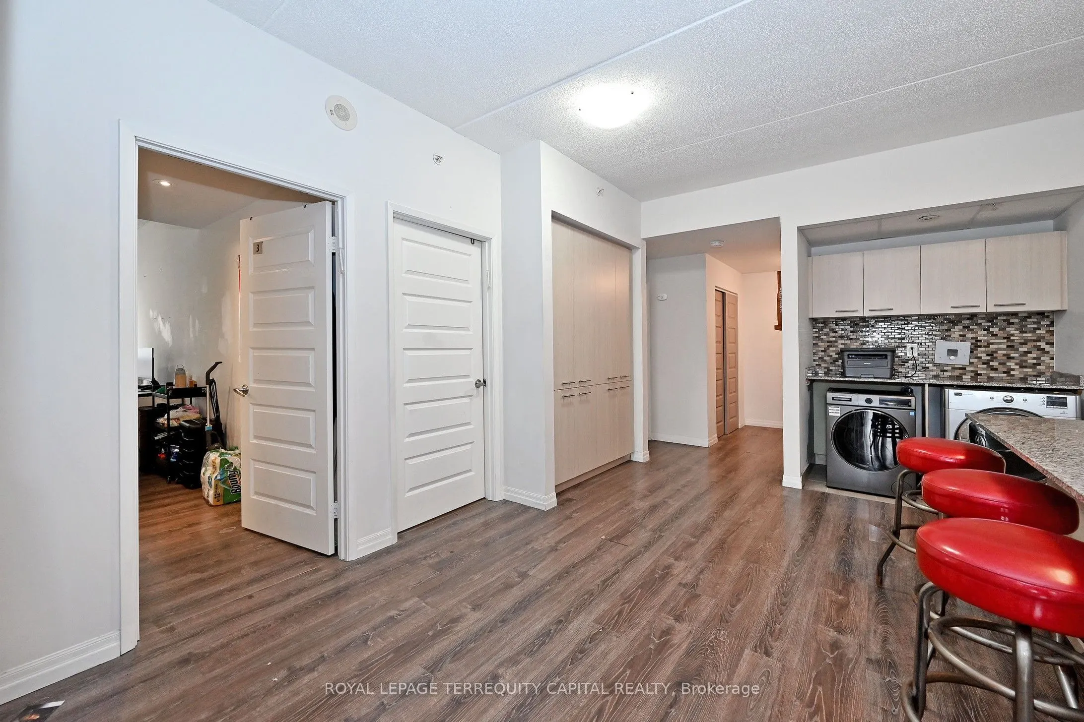 8 Hickory Street #803