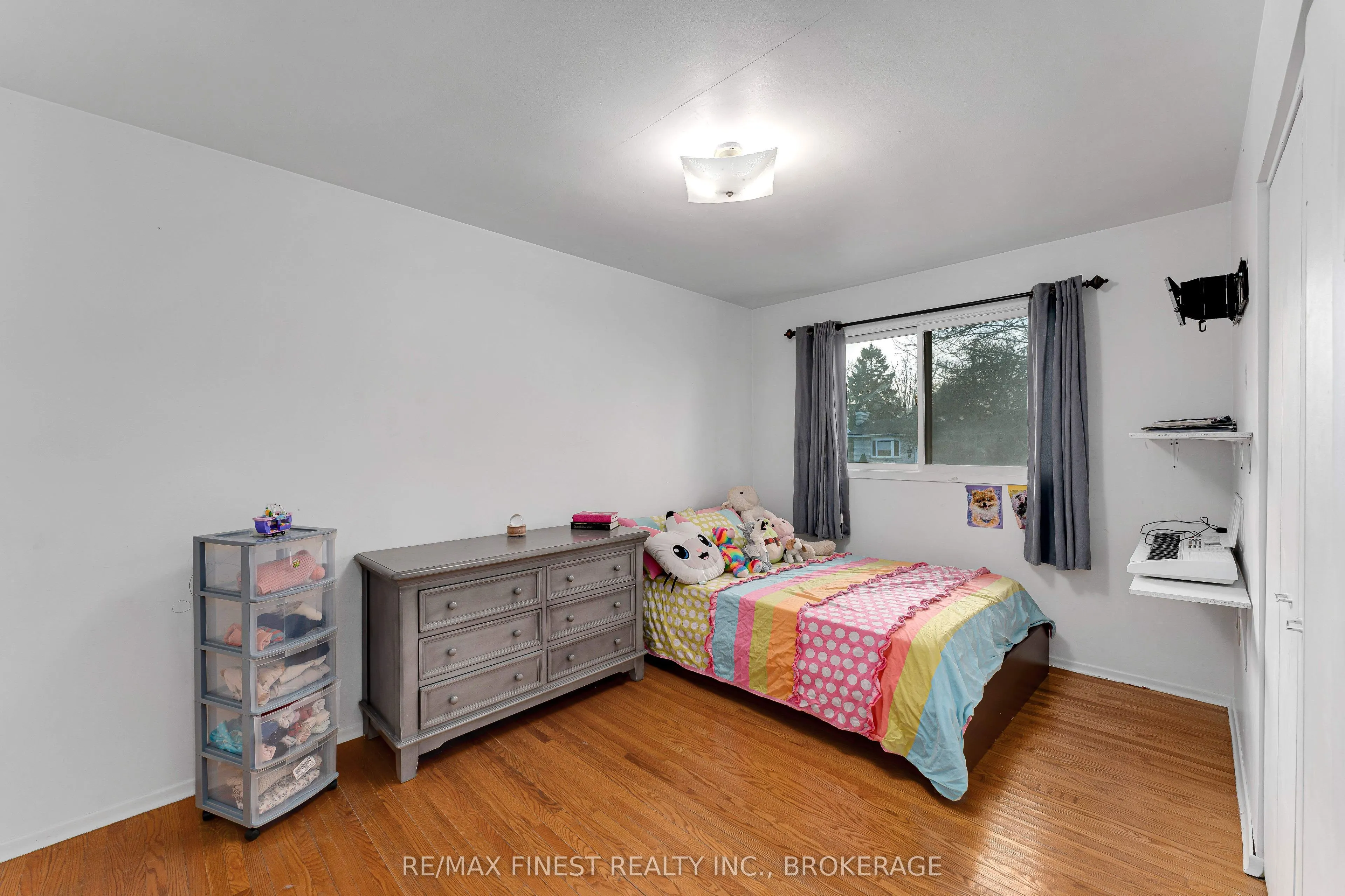 602 Watford Place