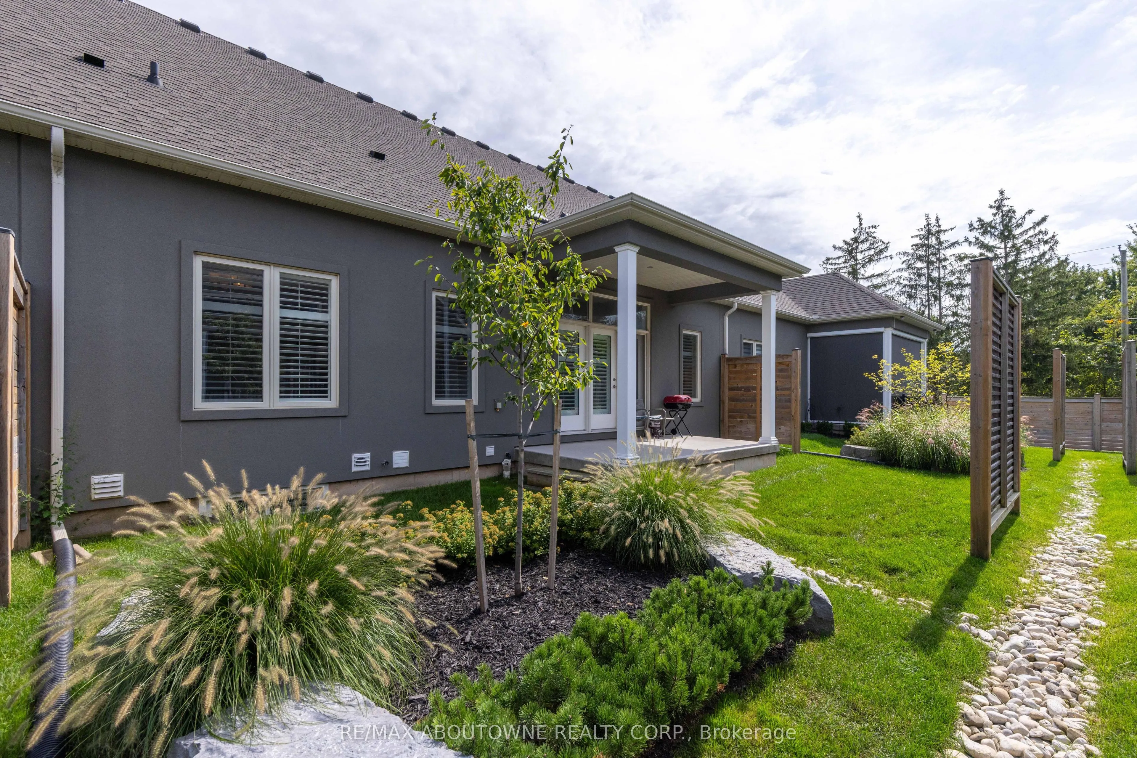 21 Sassafras Row #17