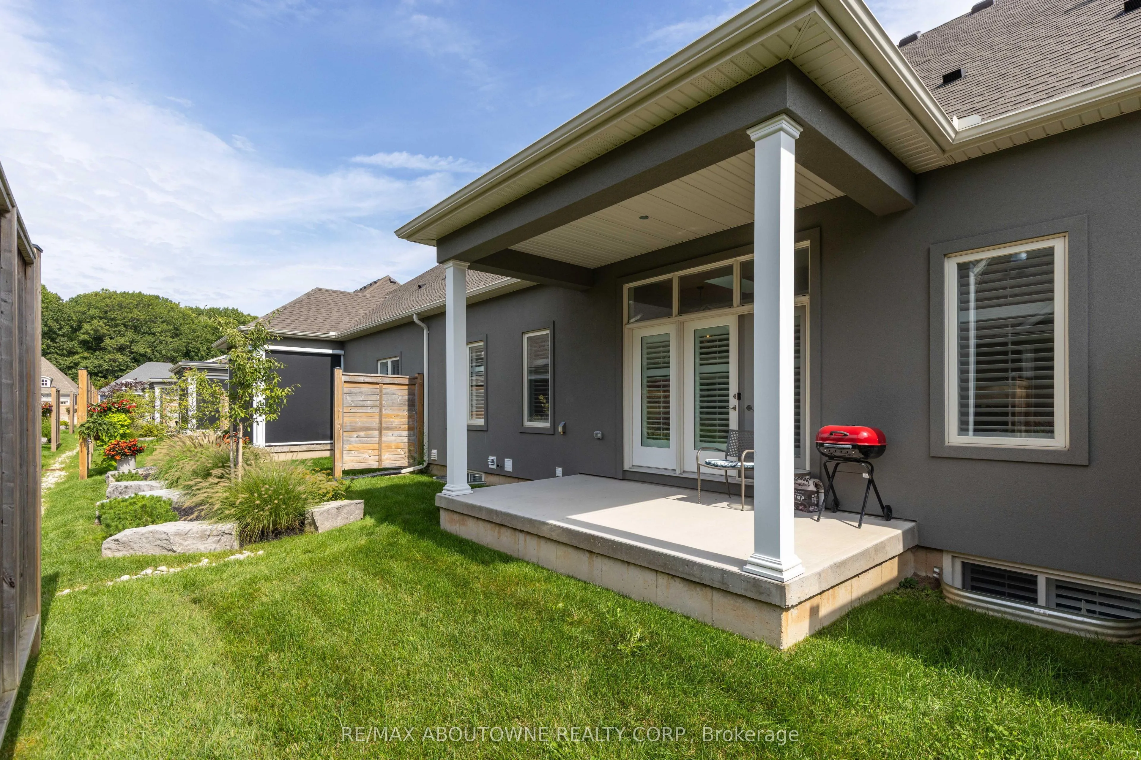 21 Sassafras Row #17