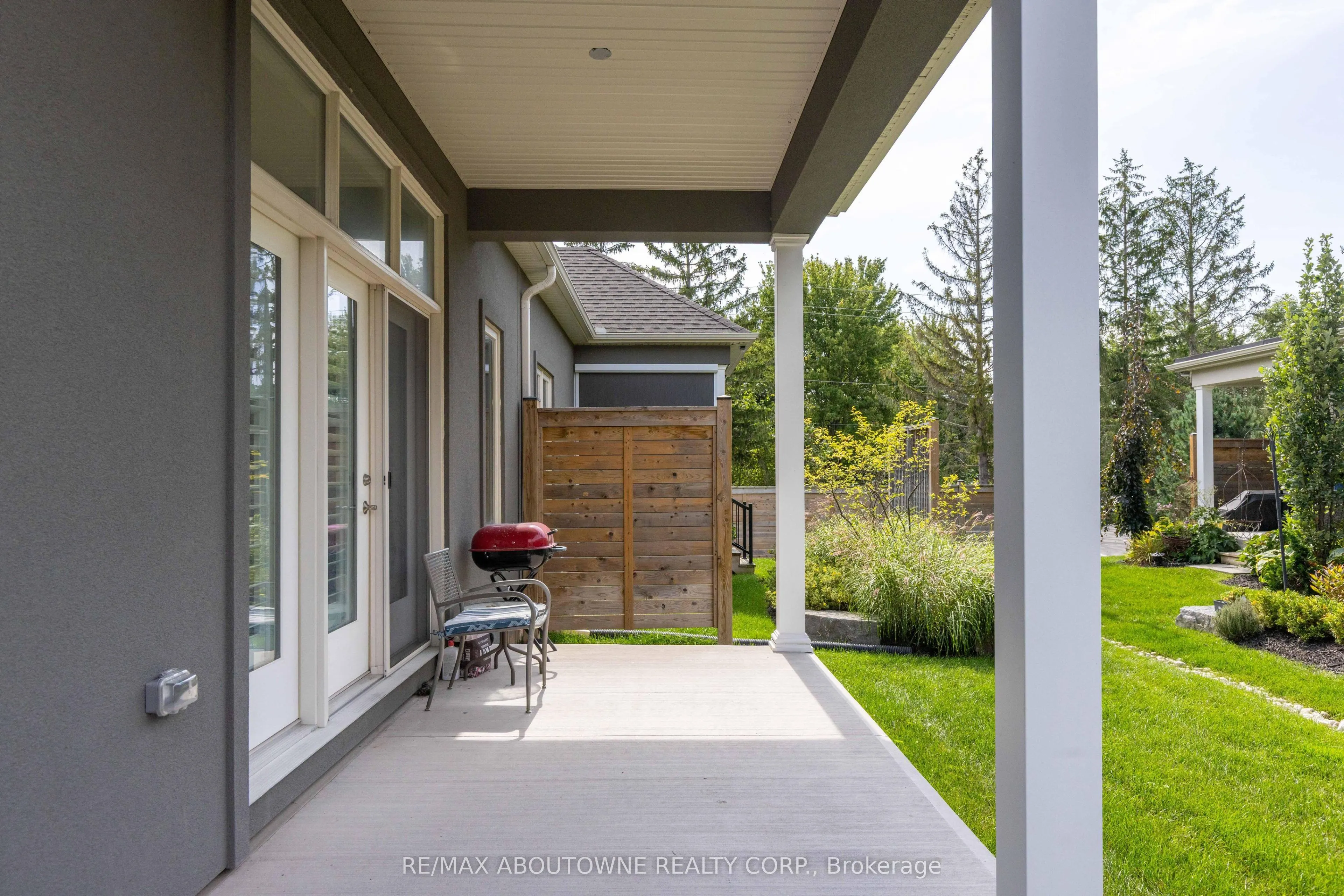 21 Sassafras Row #17