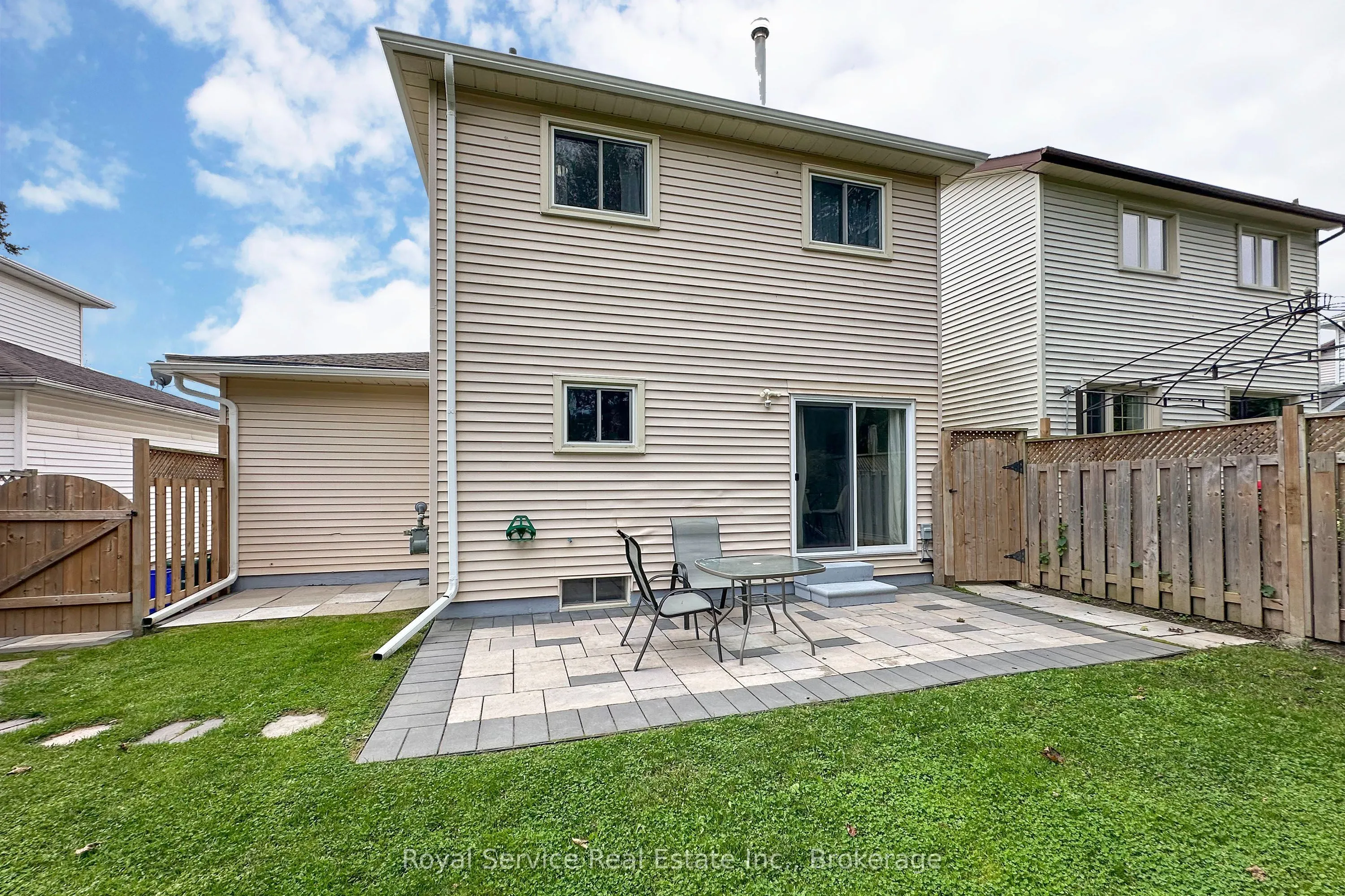 26 Sanders Drive