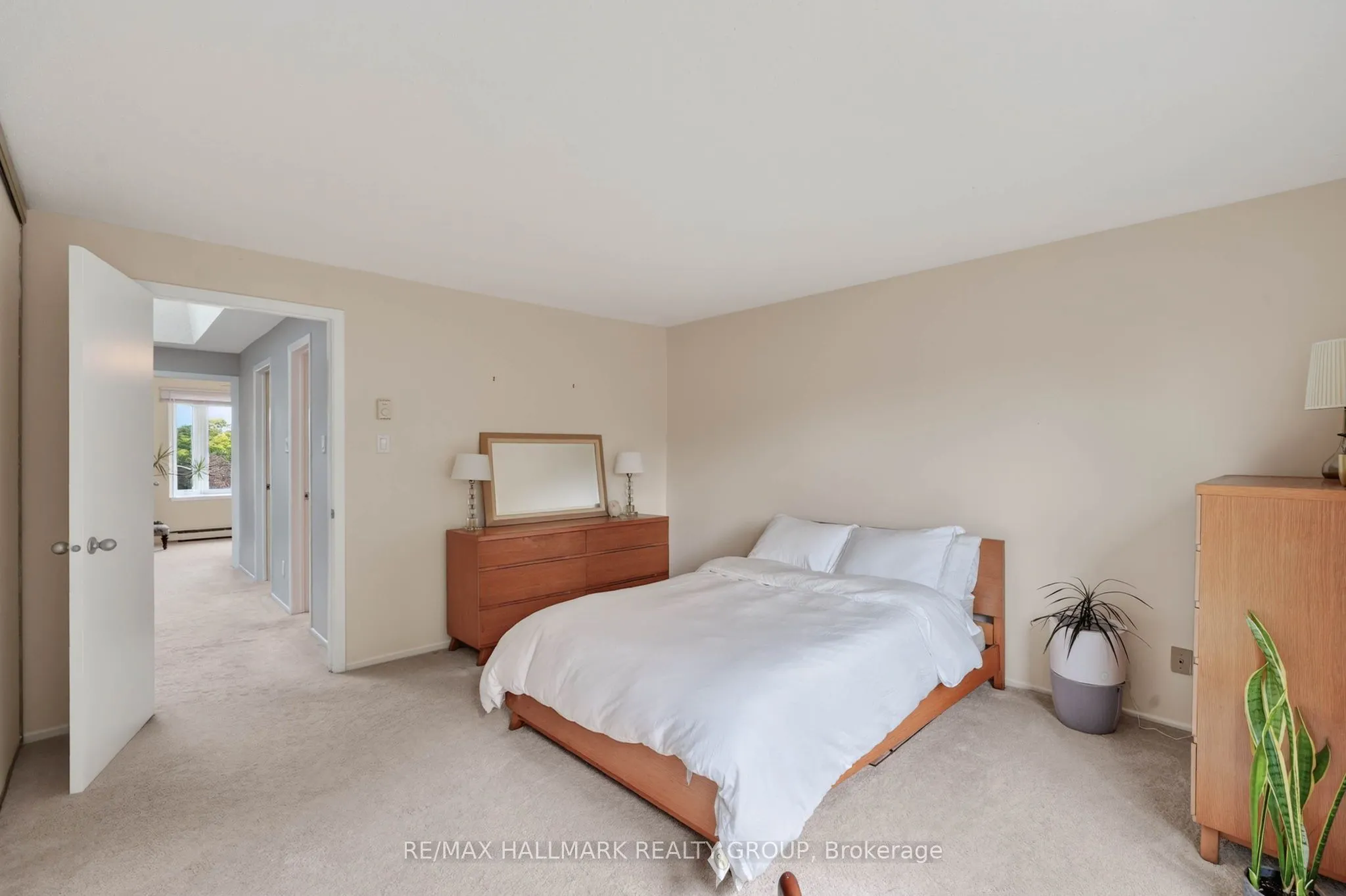 6786 Jeanne Darc Boulevard N #B