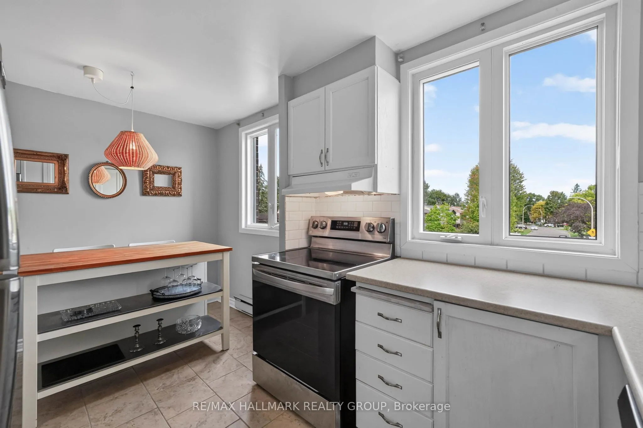 6786 Jeanne Darc Boulevard N #B