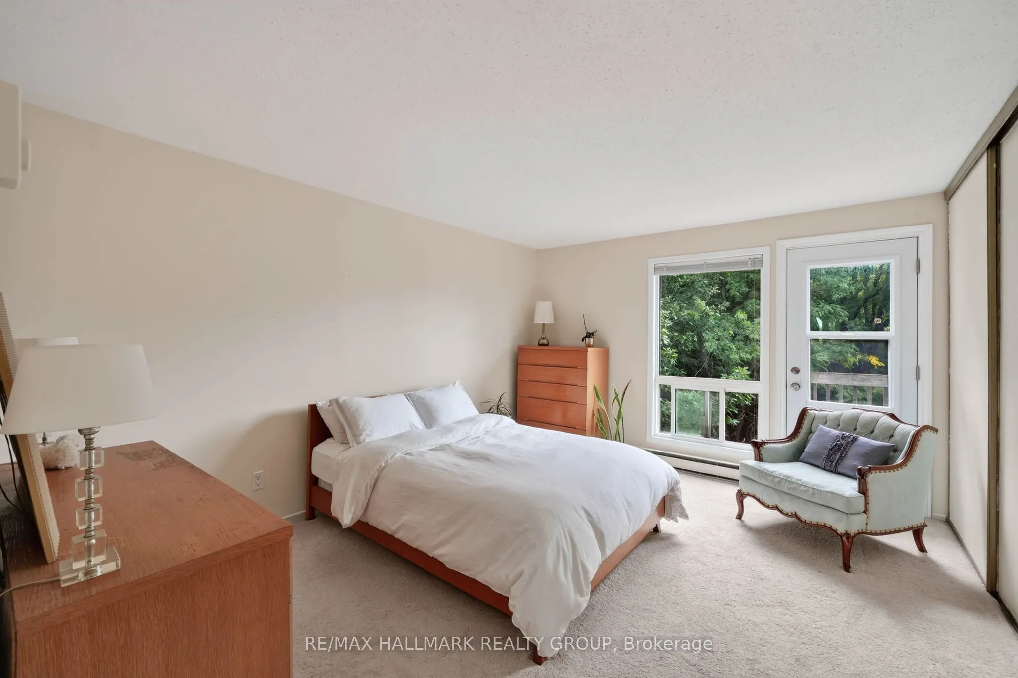 6786 Jeanne Darc Boulevard N #B