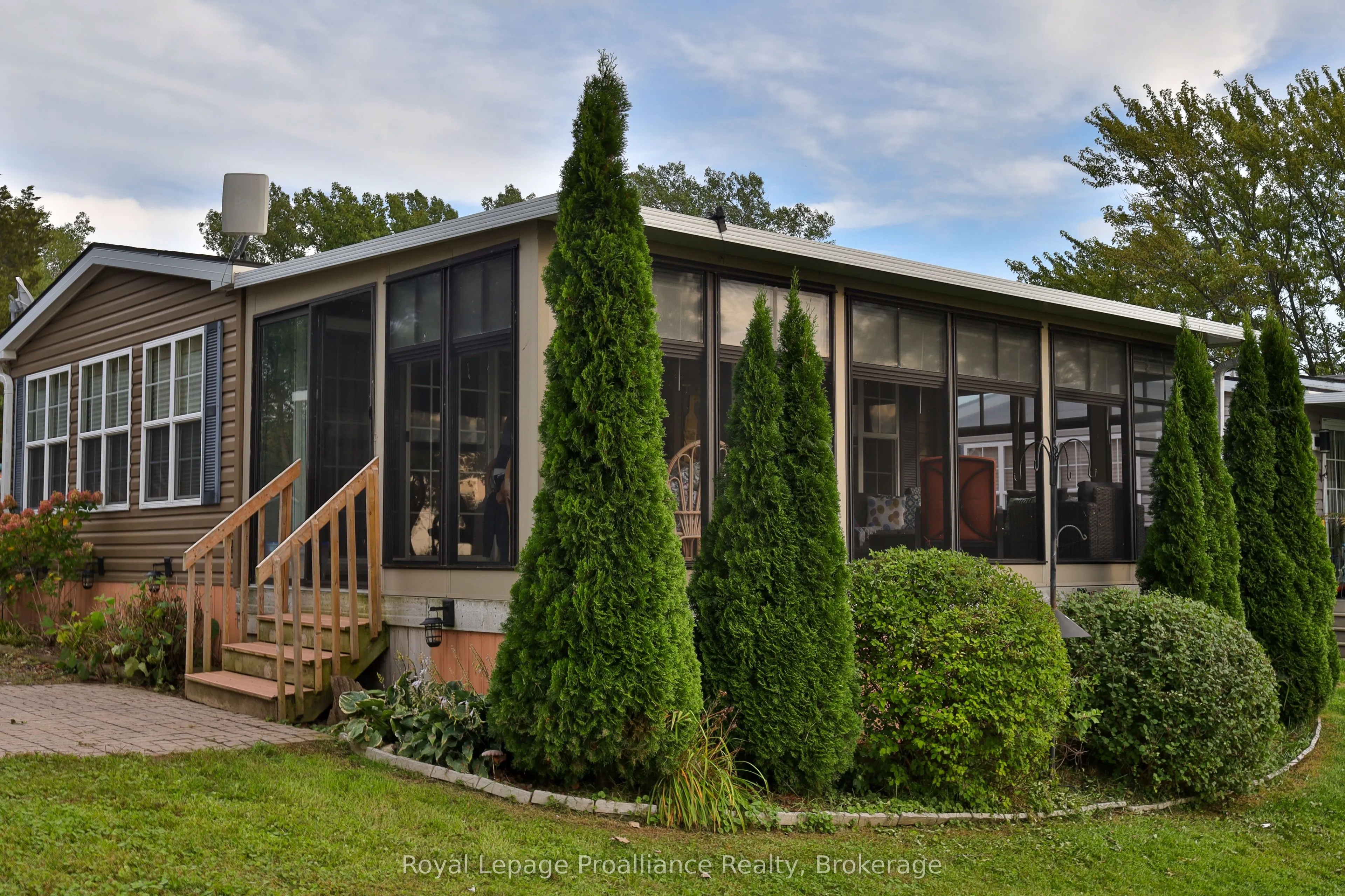486 Cty Rd 18- 50 Cherry Beach Lane