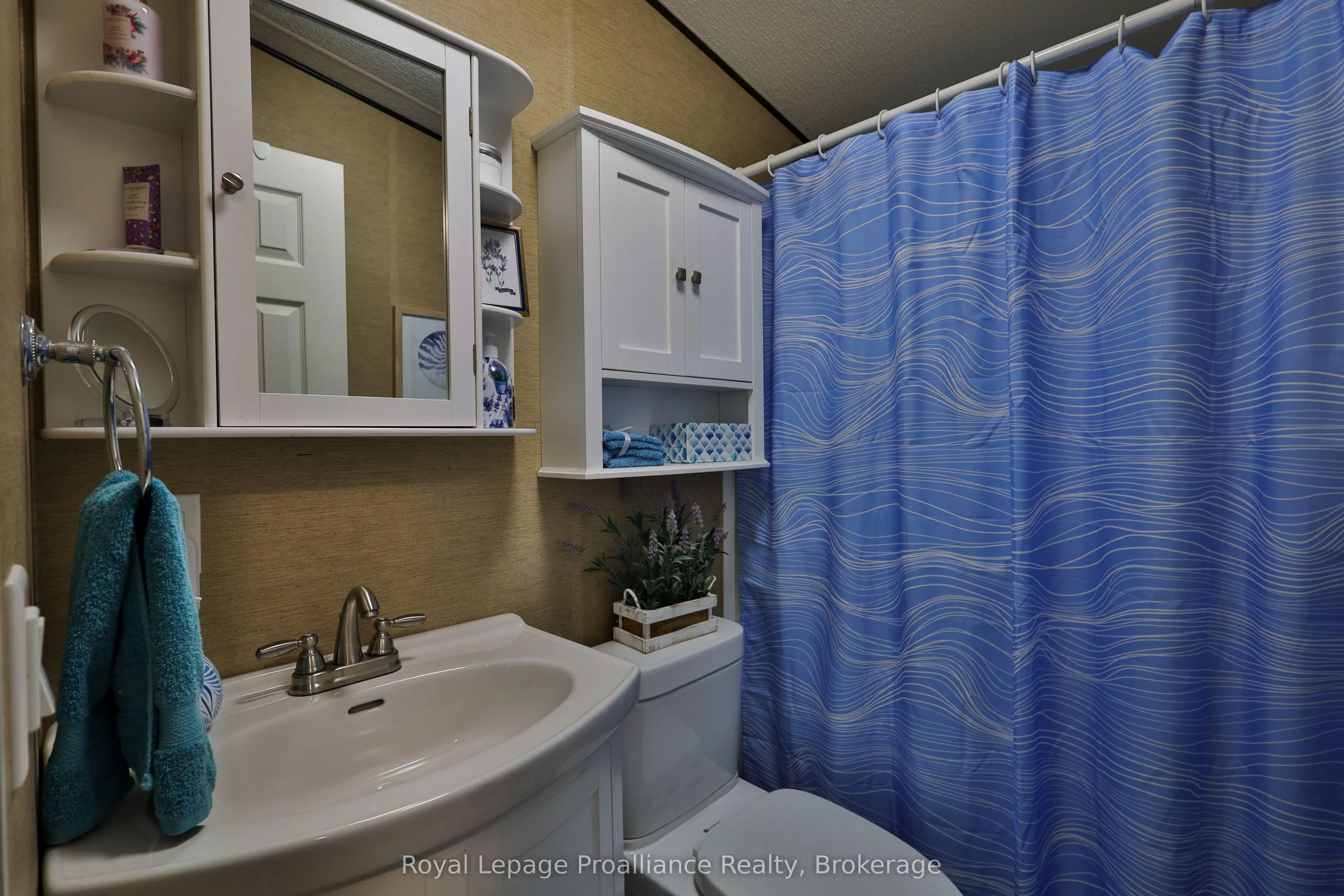 486 Cty Rd 18- 50 Cherry Beach Lane