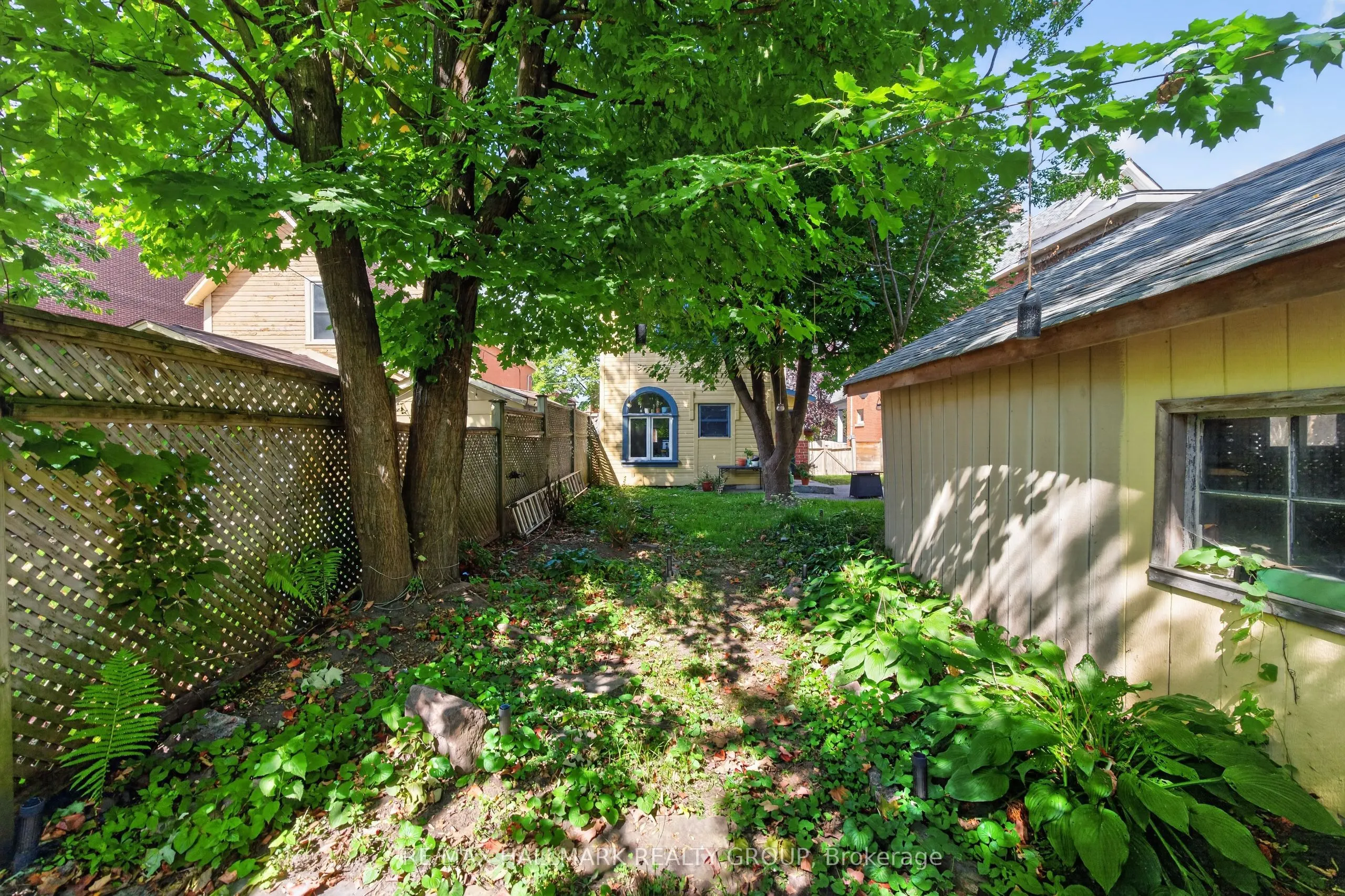 182 Pretoria Avenue