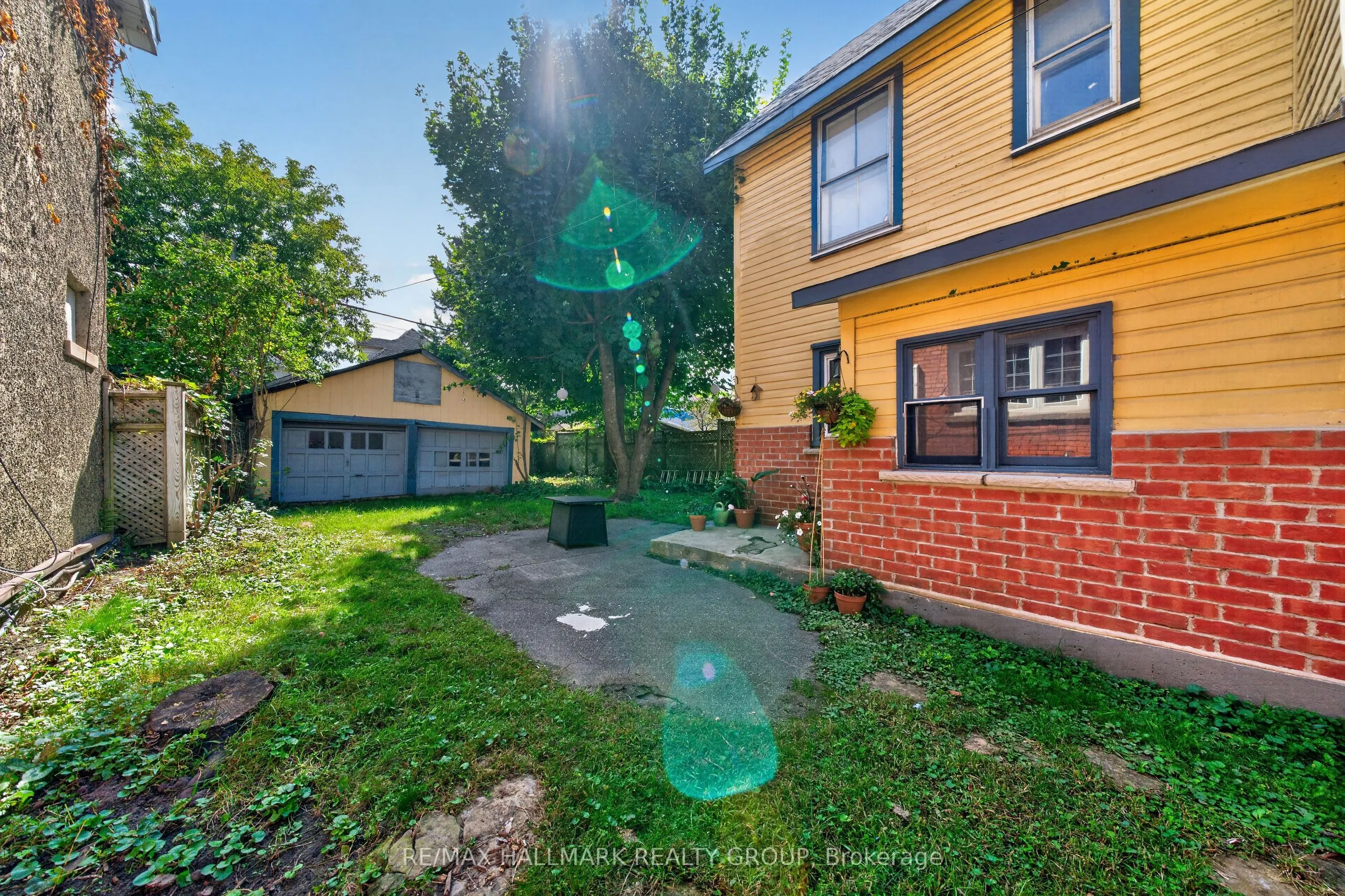 182 Pretoria Avenue