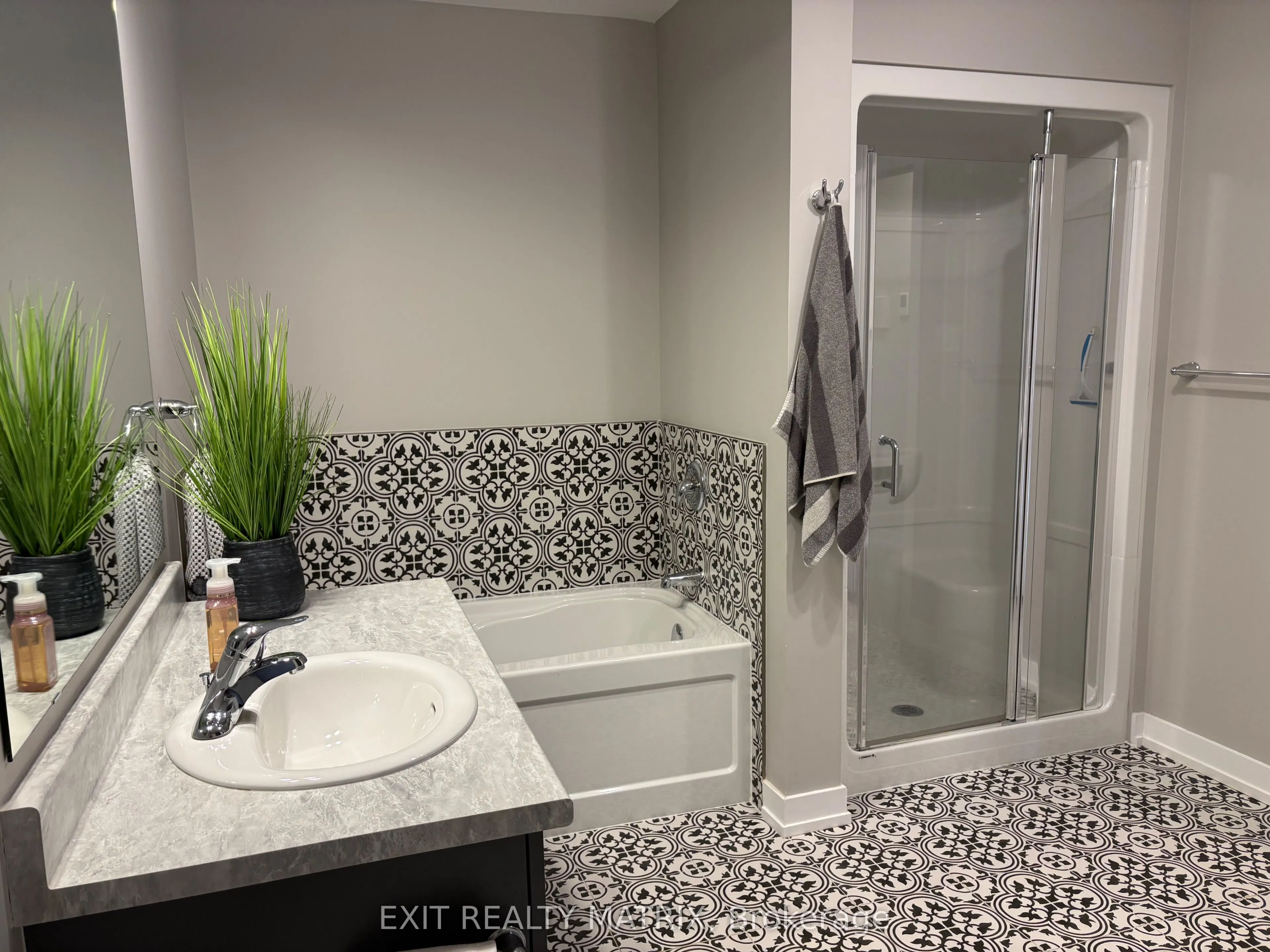 83 St Moritz Trail #207